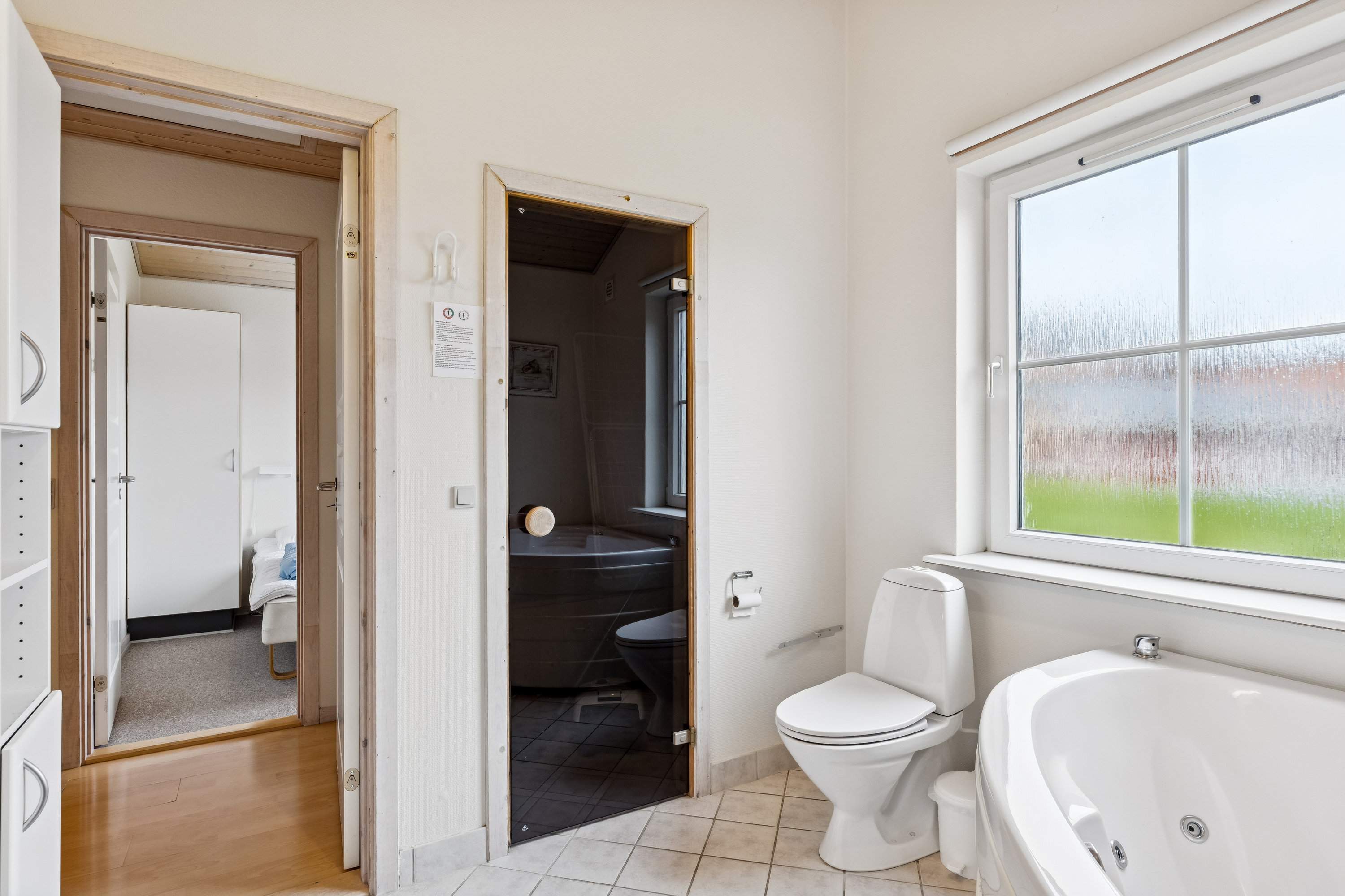 Fremhævet badeværelse billede i fuldskærmstilstand. Billede af Marina Fiskenæs Feriepark 32, 6300 Gråsten
