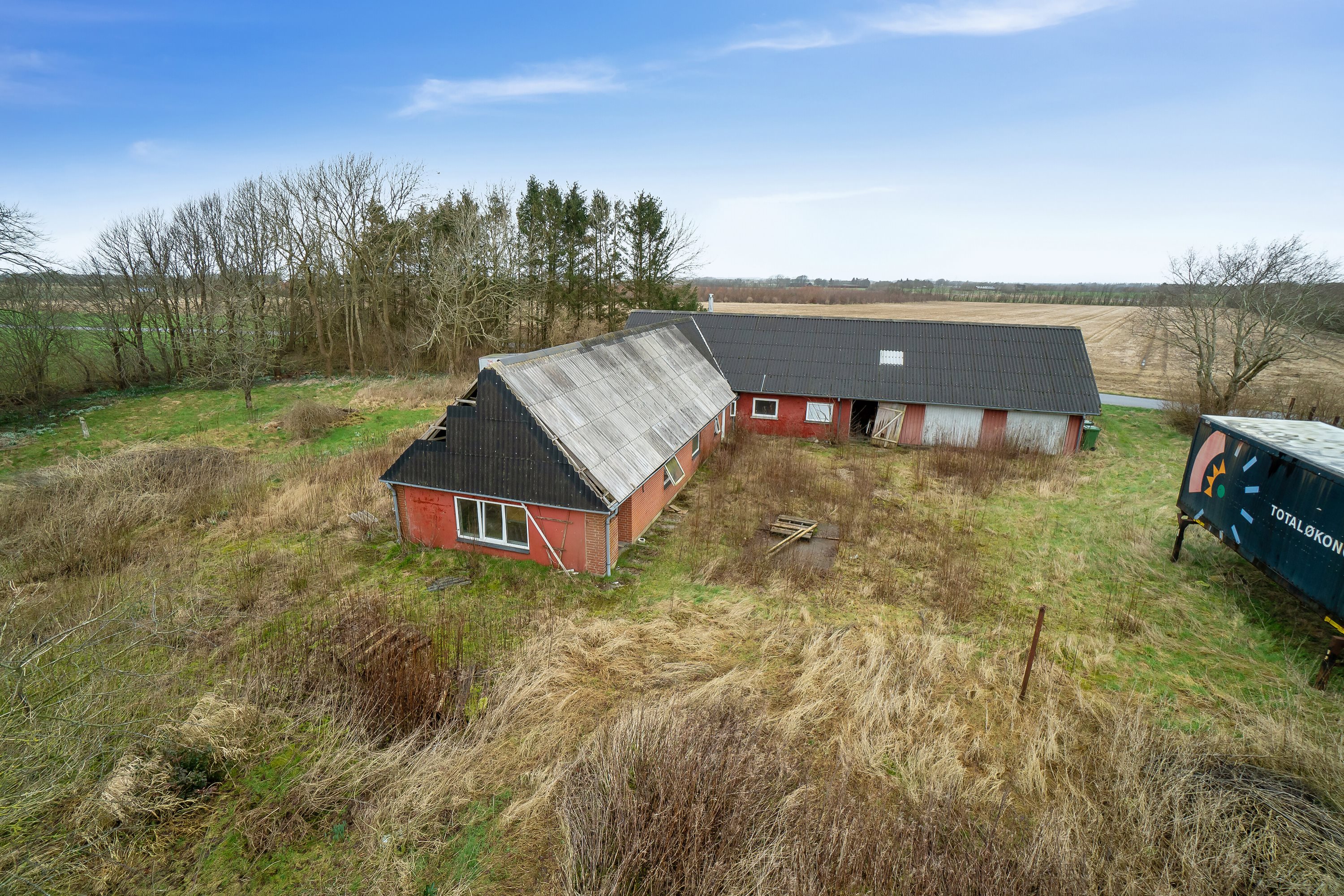 Fremhævet set fra haven billede i fuldskærmstilstand. Billede af Lindbjergvej 44, 6870 Ølgod