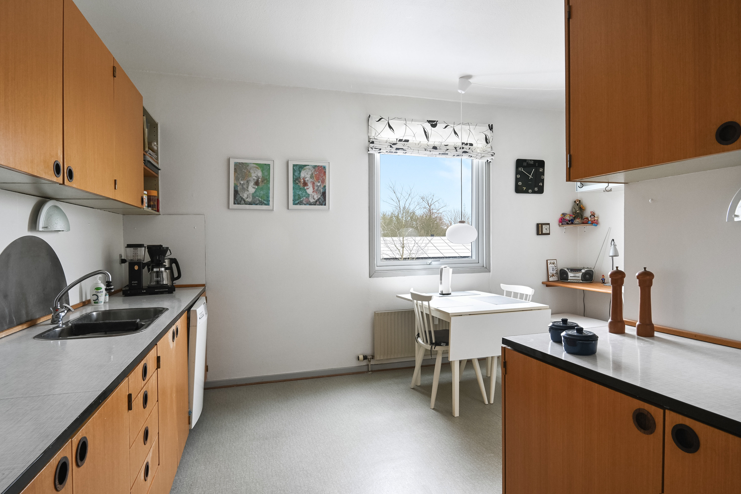 Fremhævet  billede i fuldskærmstilstand. Billede af Jægerbuen 18, 1. th., 2635 Ishøj