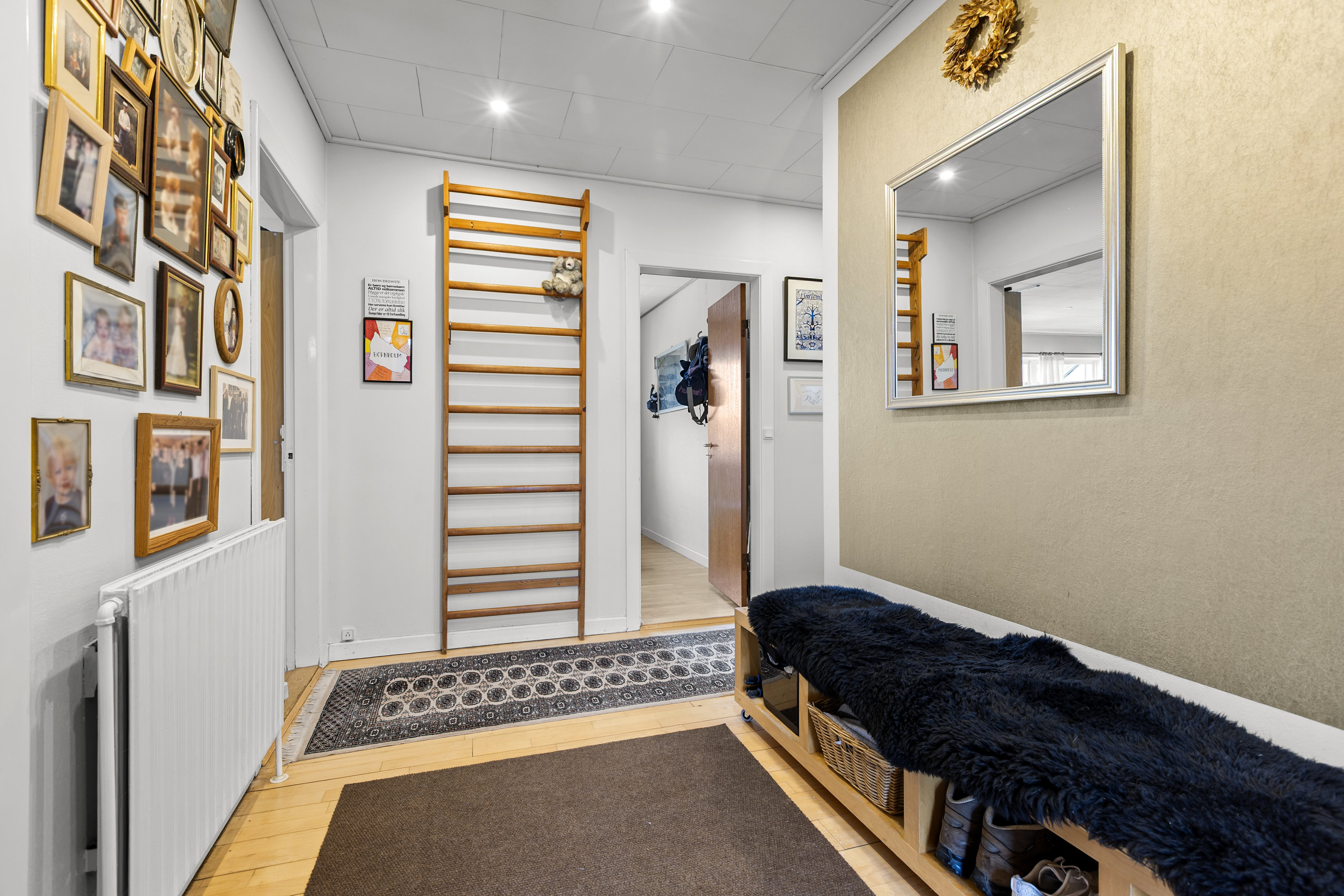 Fremhævet entré billede i fuldskærmstilstand. Billede af Dalmosevej 5, 4100 Ringsted