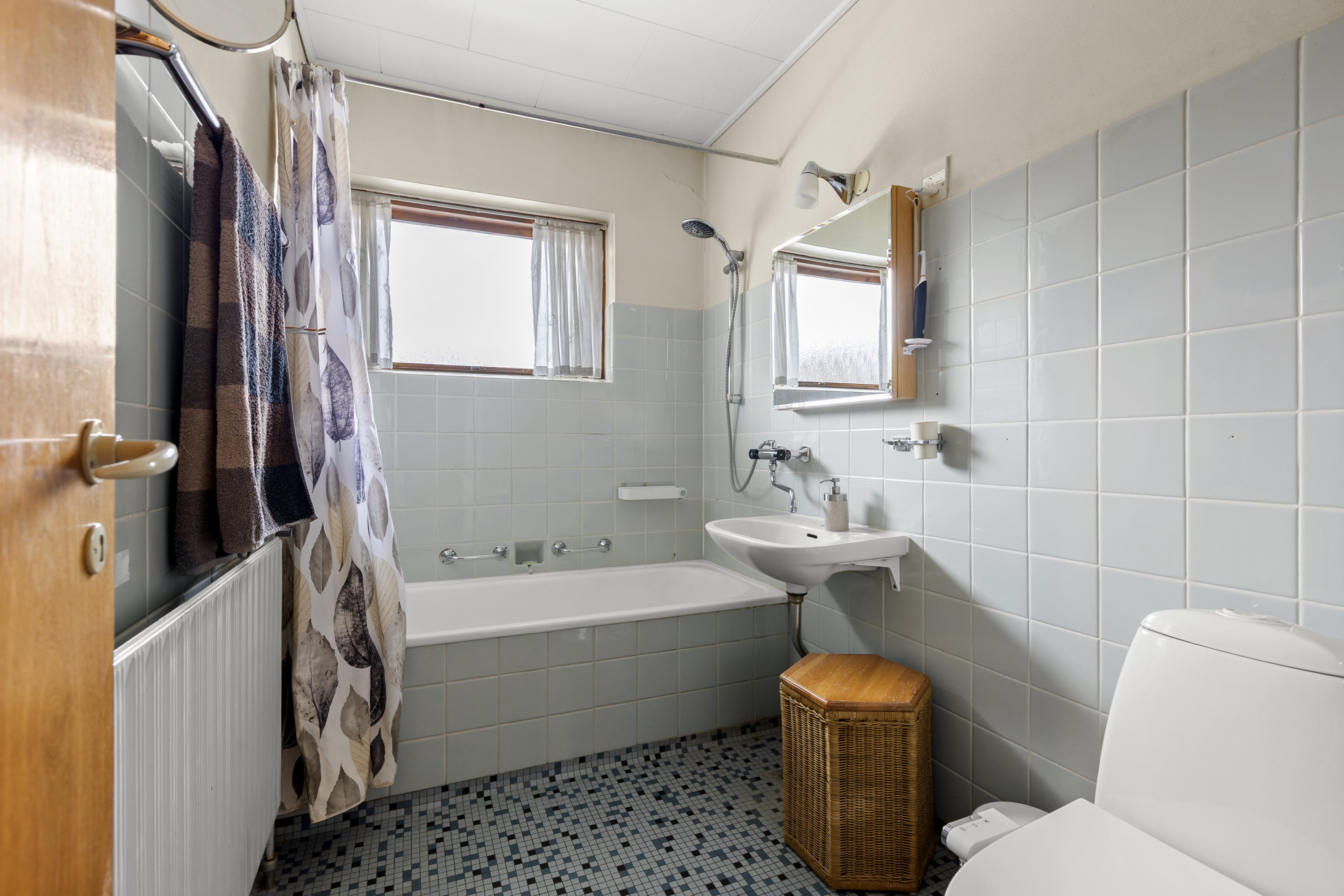 Fremhævet badeværelse billede i fuldskærmstilstand. Billede af Dalmosevej 5, 4100 Ringsted