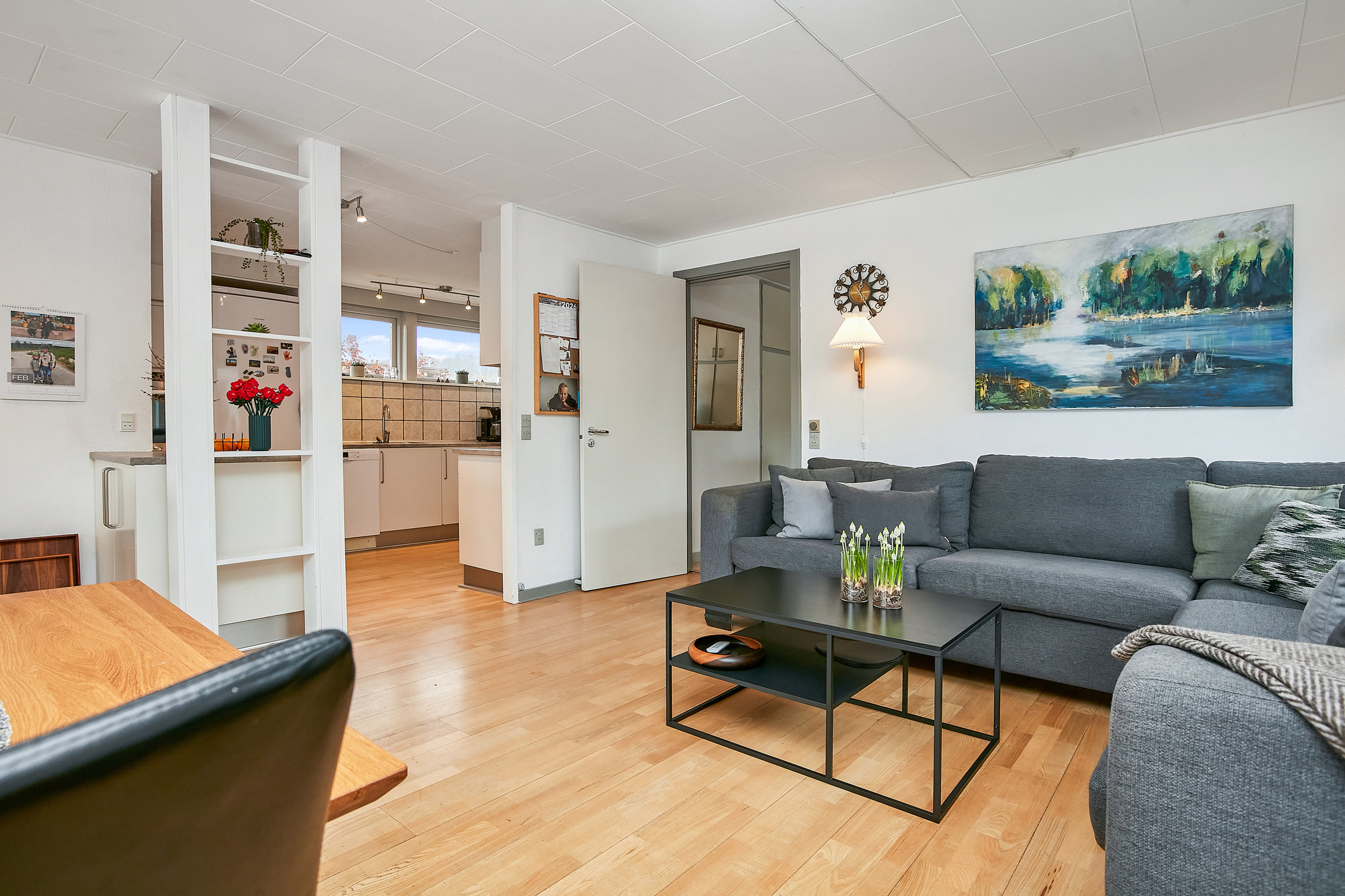 Fremhævet stue billede i fuldskærmstilstand. Billede af Søndervænget 73, 8732 Hovedgård