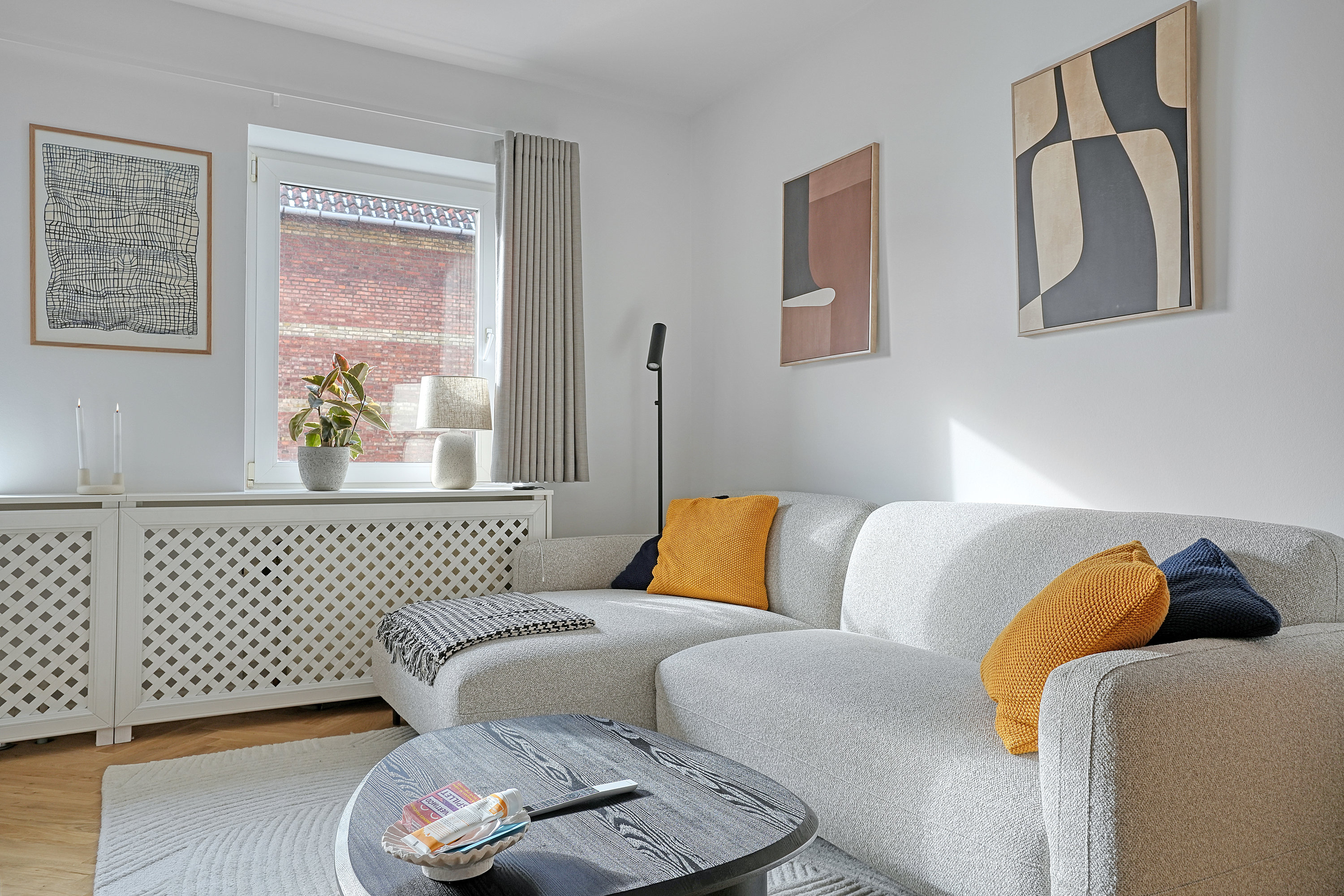 Fremhævet stue billede i fuldskærmstilstand. Billede af Hamletsgade 22, 4. th., 2200 København N