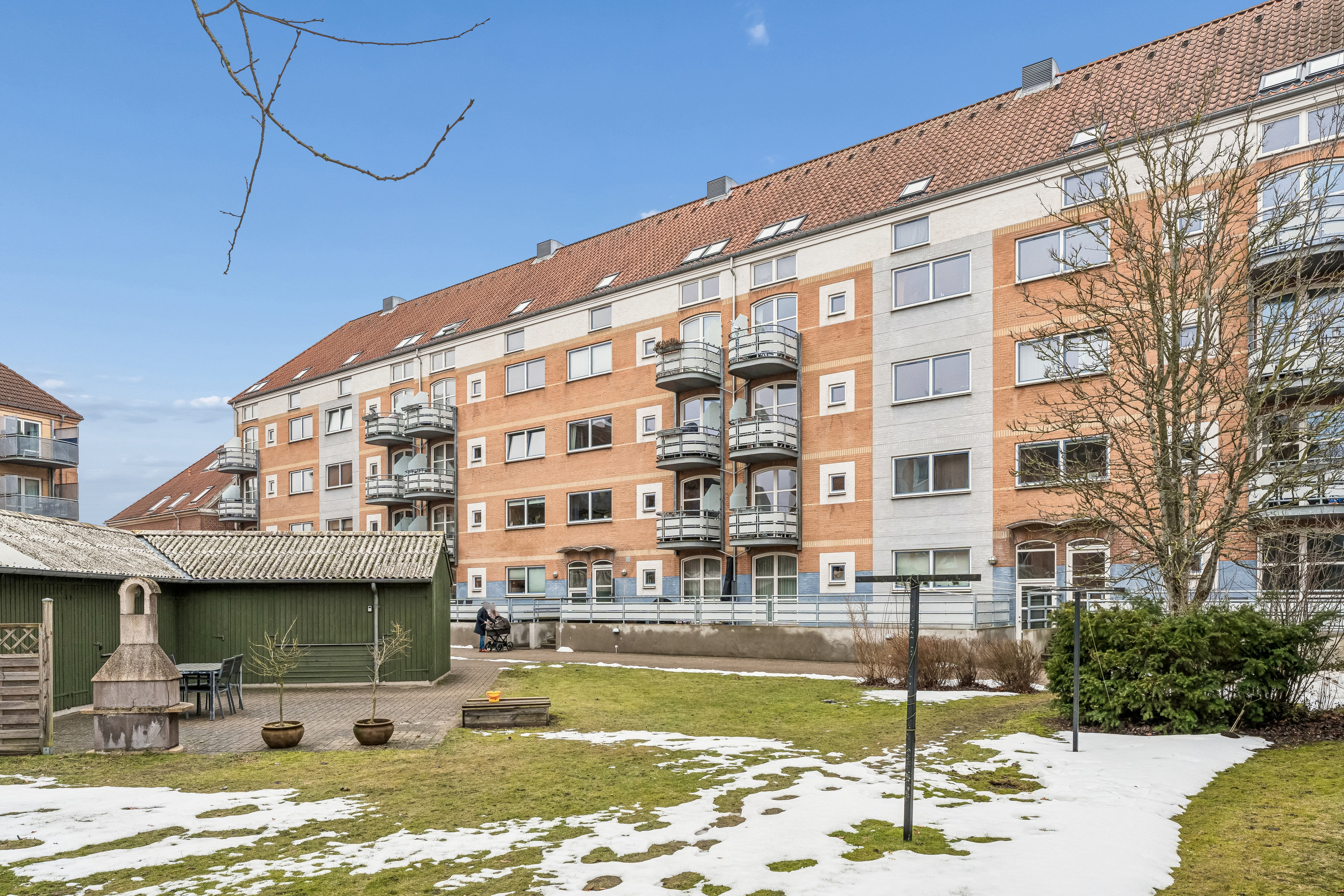 Fremhævet andet billede i fuldskærmstilstand. Billede af Sønderbro 4C, 2. th., 9000 Aalborg