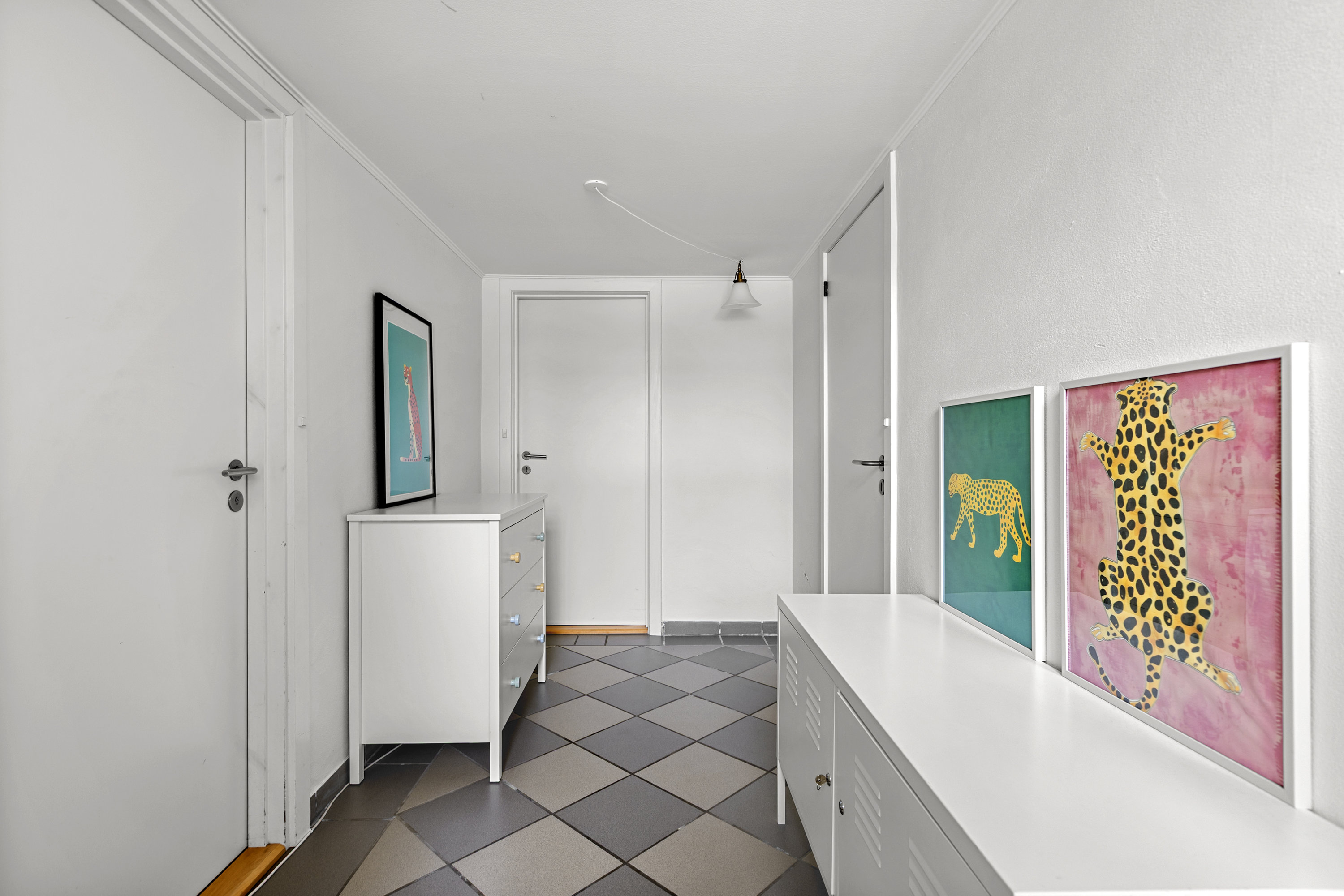 Fremhævet gang billede i fuldskærmstilstand. Billede af Vibevej 14, 4200 Slagelse