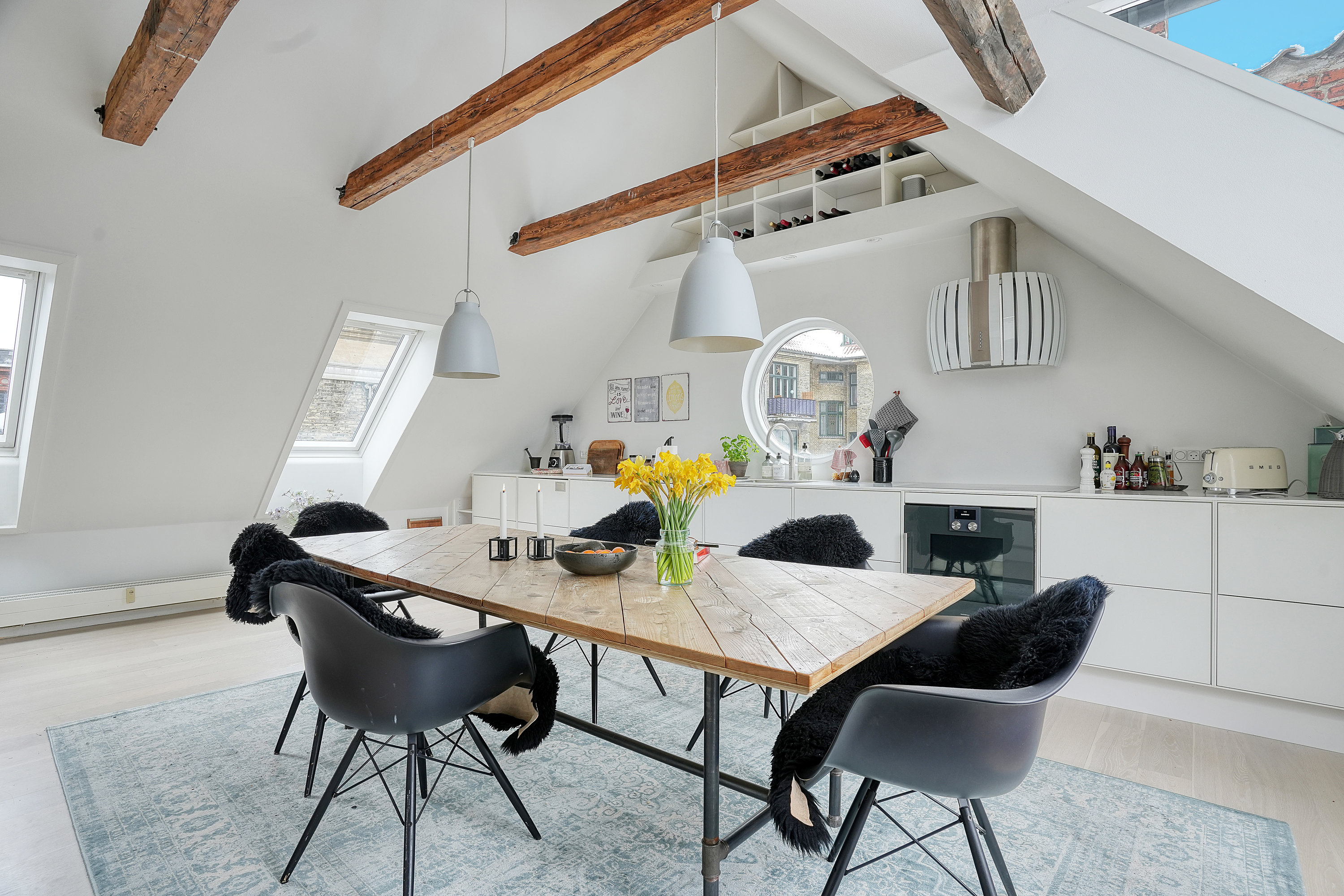 Fremhævet spisestue billede i fuldskærmstilstand. Billede af Gammel Kongevej 144, 3., 1850 Frederiksberg C