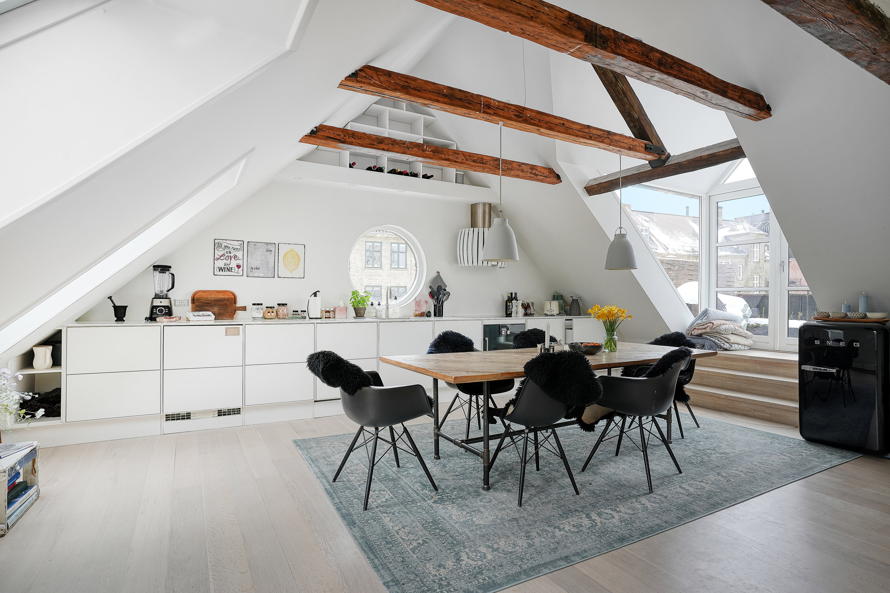 Fremhævet spisestue billede i fuldskærmstilstand. Billede af Gammel Kongevej 144, 3., 1850 Frederiksberg C