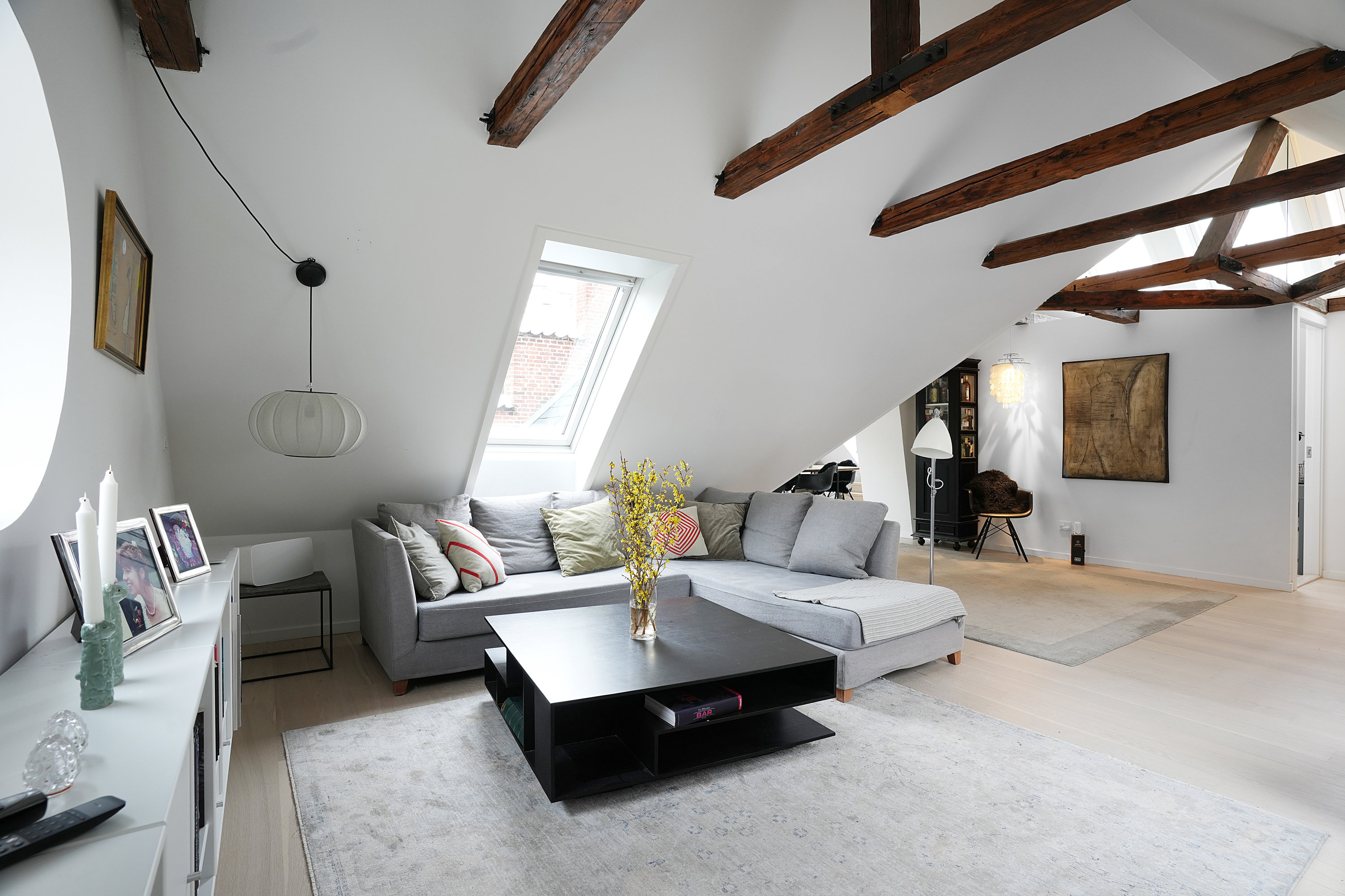 Fremhævet stue billede i fuldskærmstilstand. Billede af Gammel Kongevej 144, 3., 1850 Frederiksberg C