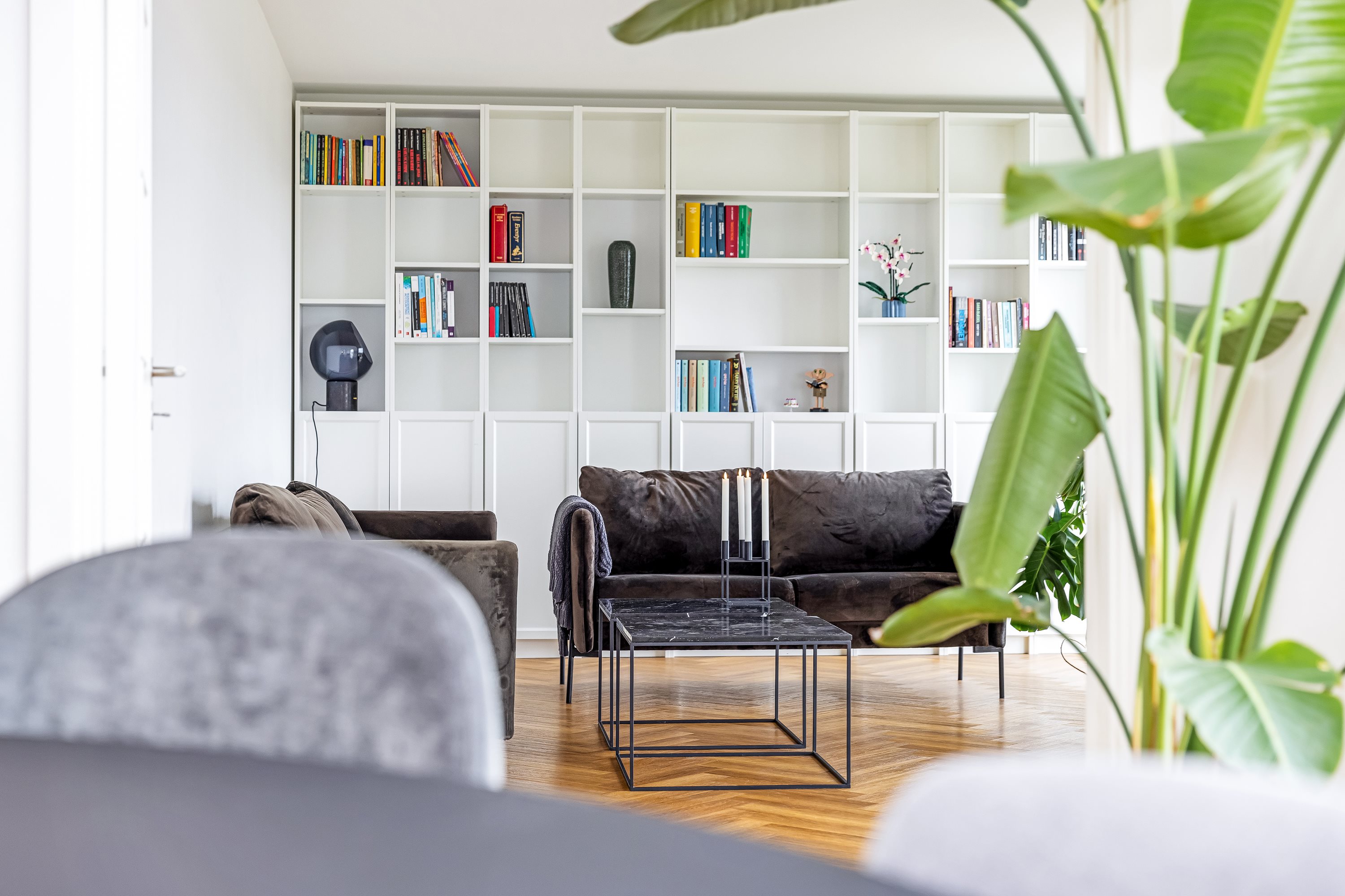 Fremhævet stue billede i fuldskærmstilstand. Billede af Binningebækken 38, Benløse, 4100 Ringsted