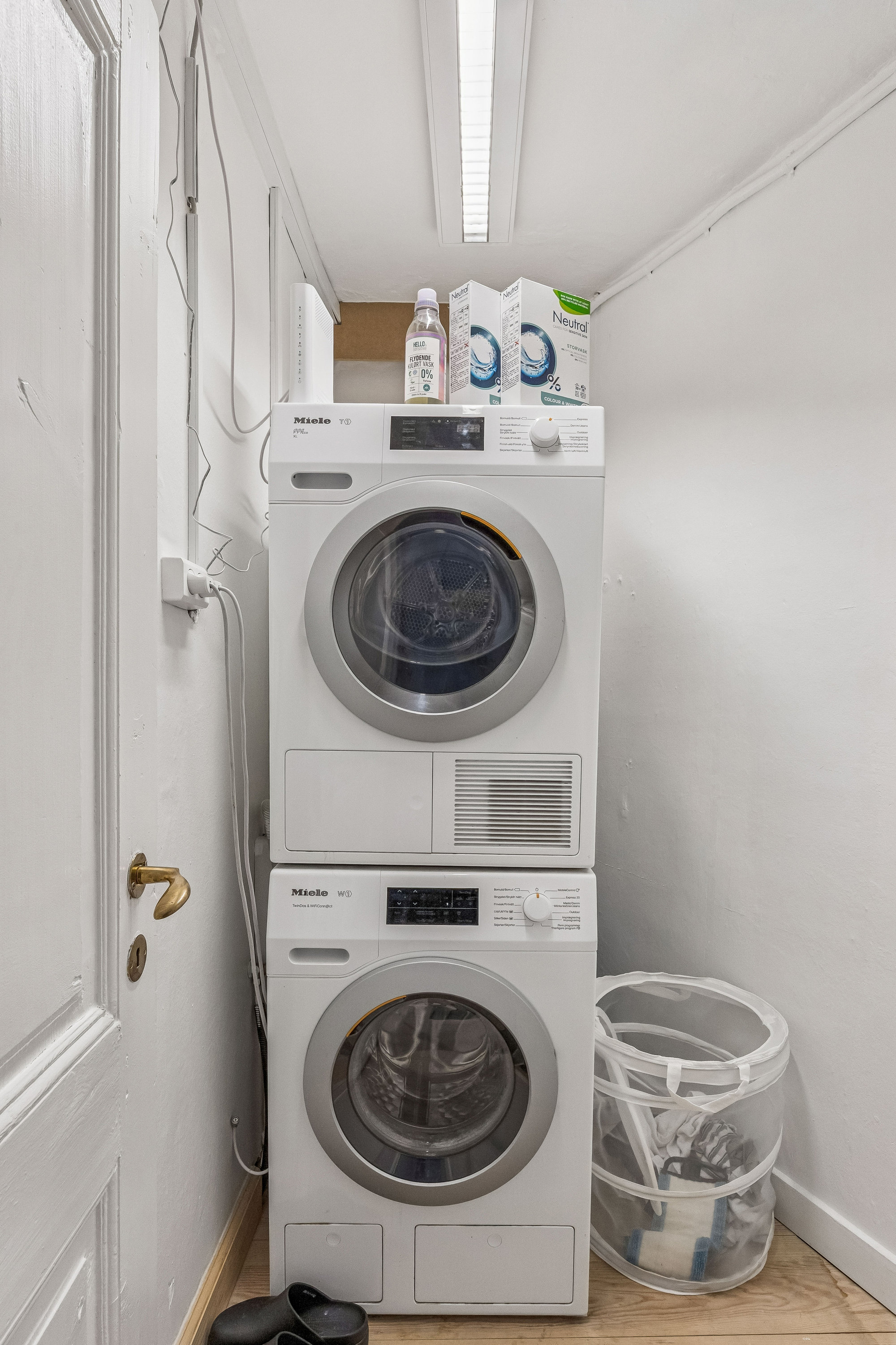 Fremhævet vaskerum billede i fuldskærmstilstand. Billede af Niels Hemmingsens Gade 3, 2. tv., 1153 København K