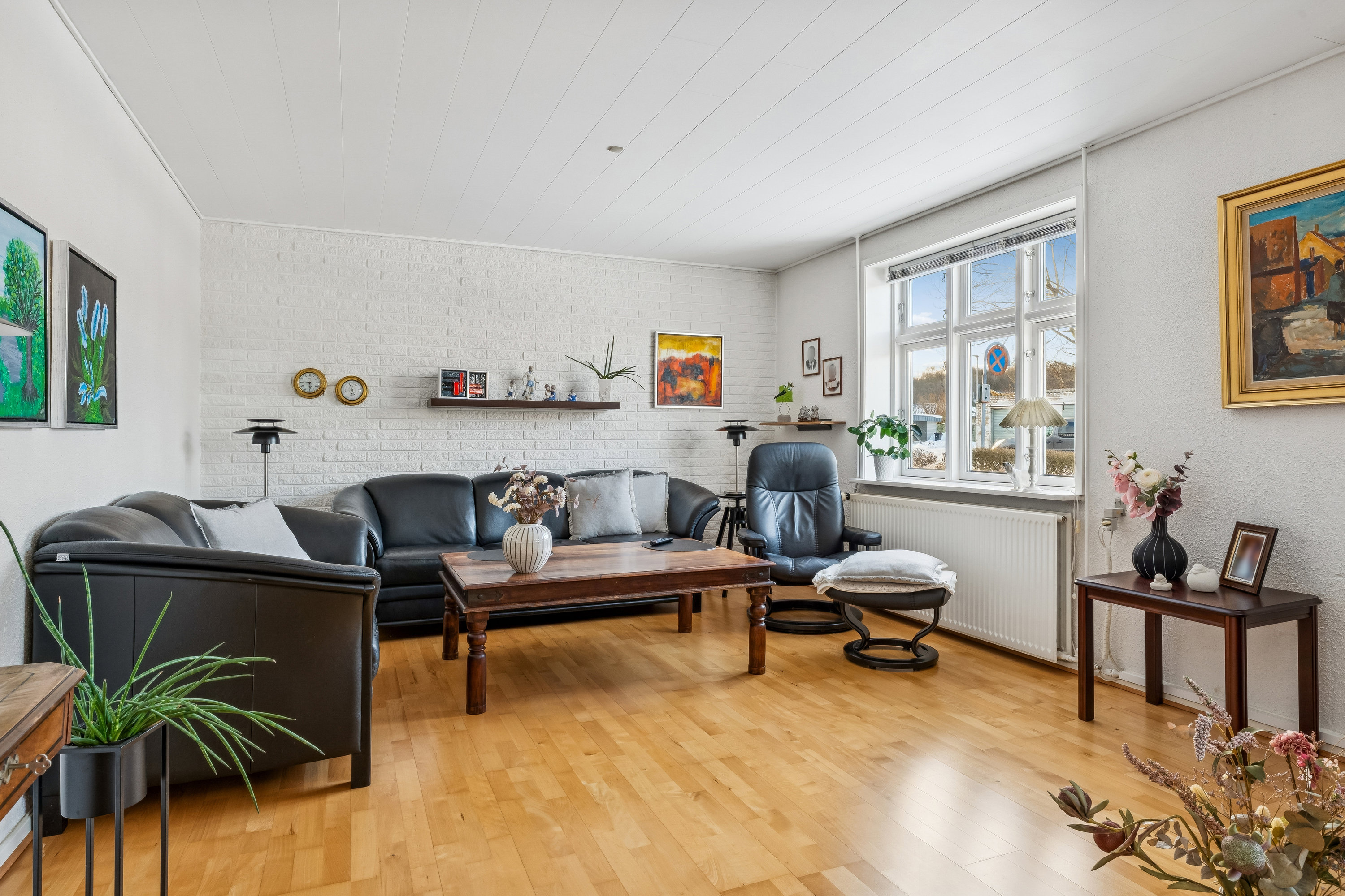 Fremhævet stue billede i fuldskærmstilstand. Billede af Hadsundvej 373, 9260 Gistrup