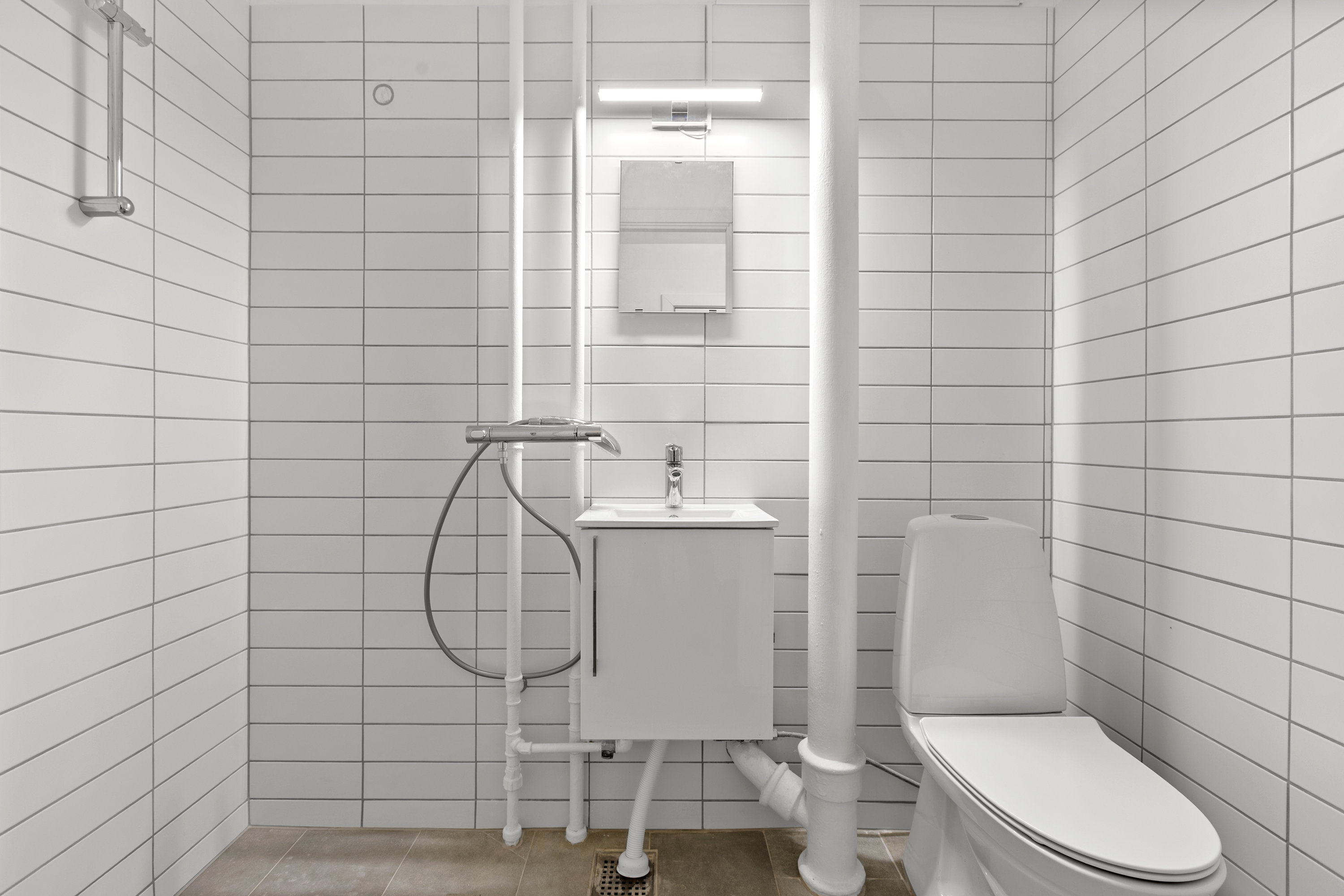 Fremhævet badeværelse billede i fuldskærmstilstand. Billede af Ejboparken 47, st.. mf., 4000 Roskilde