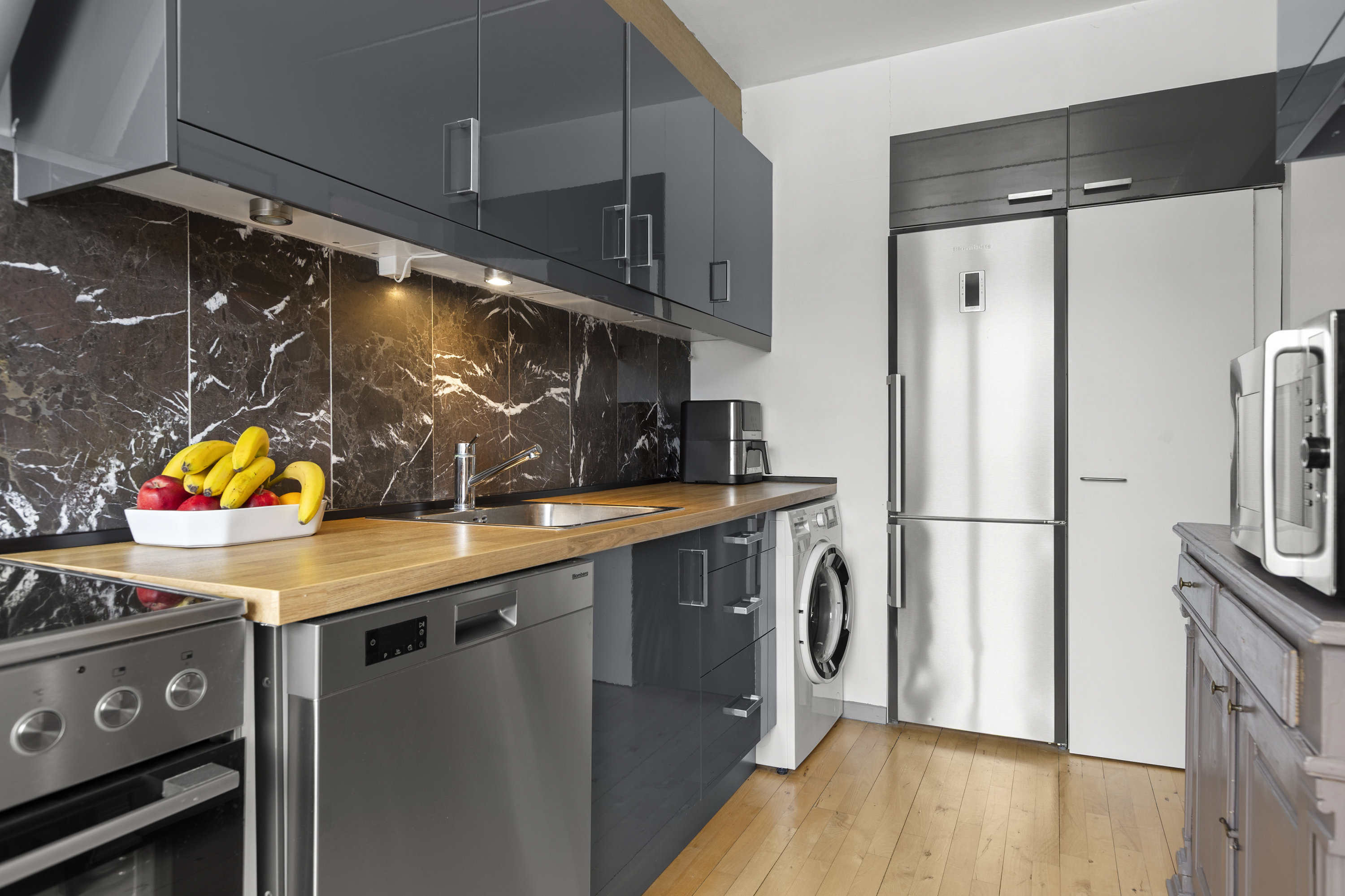 Fremhævet køkken billede i fuldskærmstilstand. Billede af Dommervænget 6D, 1. th., 4000 Roskilde