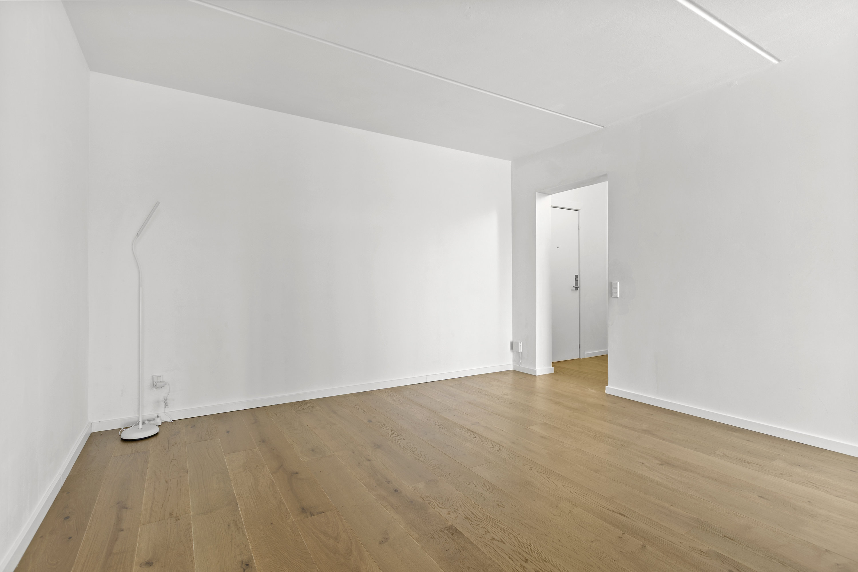 Fremhævet stue billede i fuldskærmstilstand. Billede af Ejboparken 47, st.. mf., 4000 Roskilde