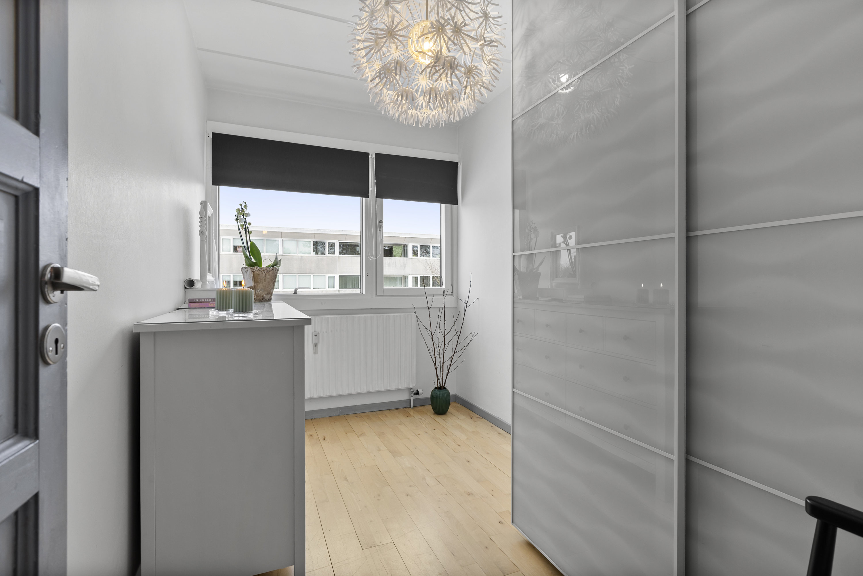 Fremhævet værelse billede i fuldskærmstilstand. Billede af Dommervænget 6D, 1. th., 4000 Roskilde