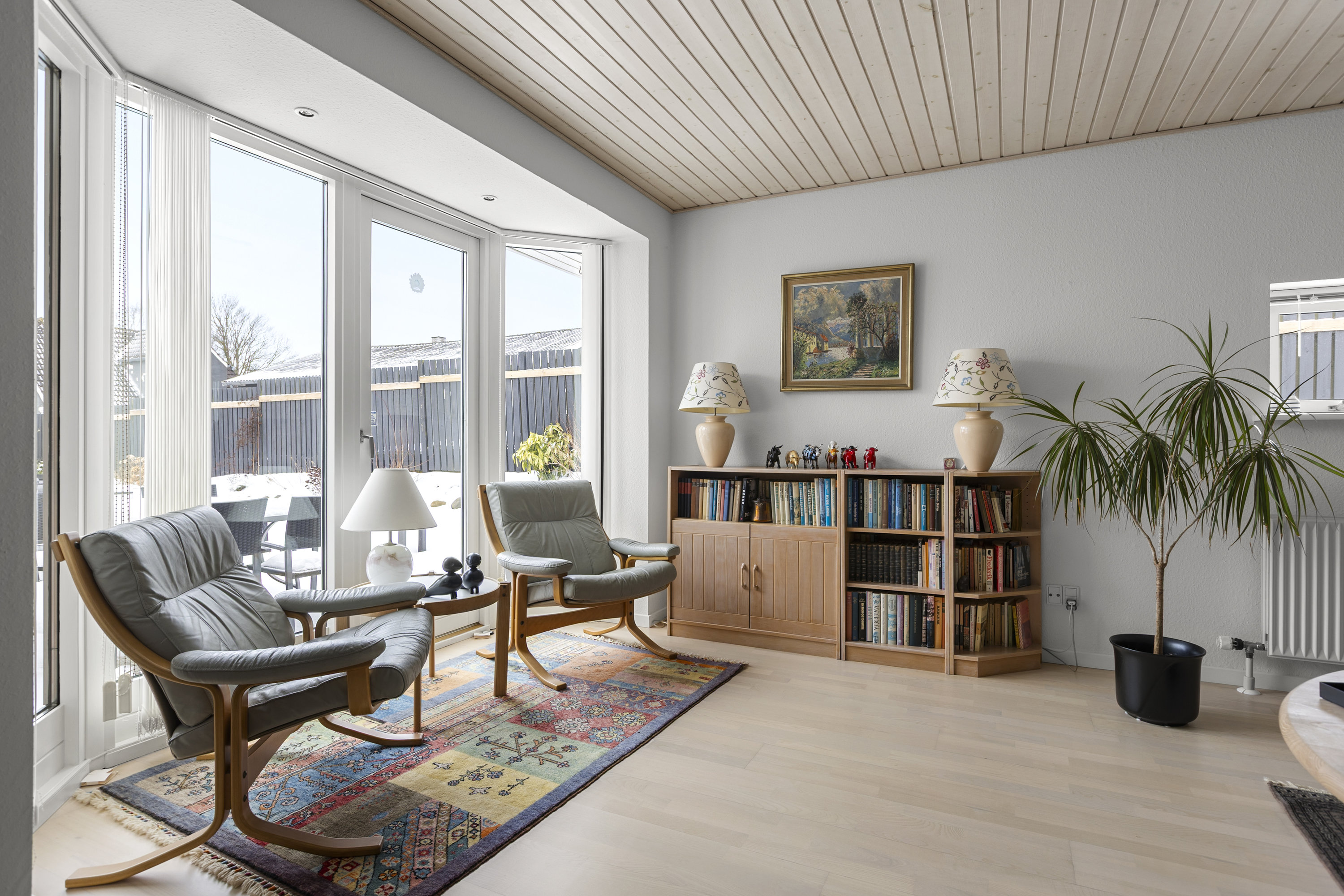 Fremhævet stue billede i fuldskærmstilstand. Billede af Skuldelevvej 11, 4050 Skibby