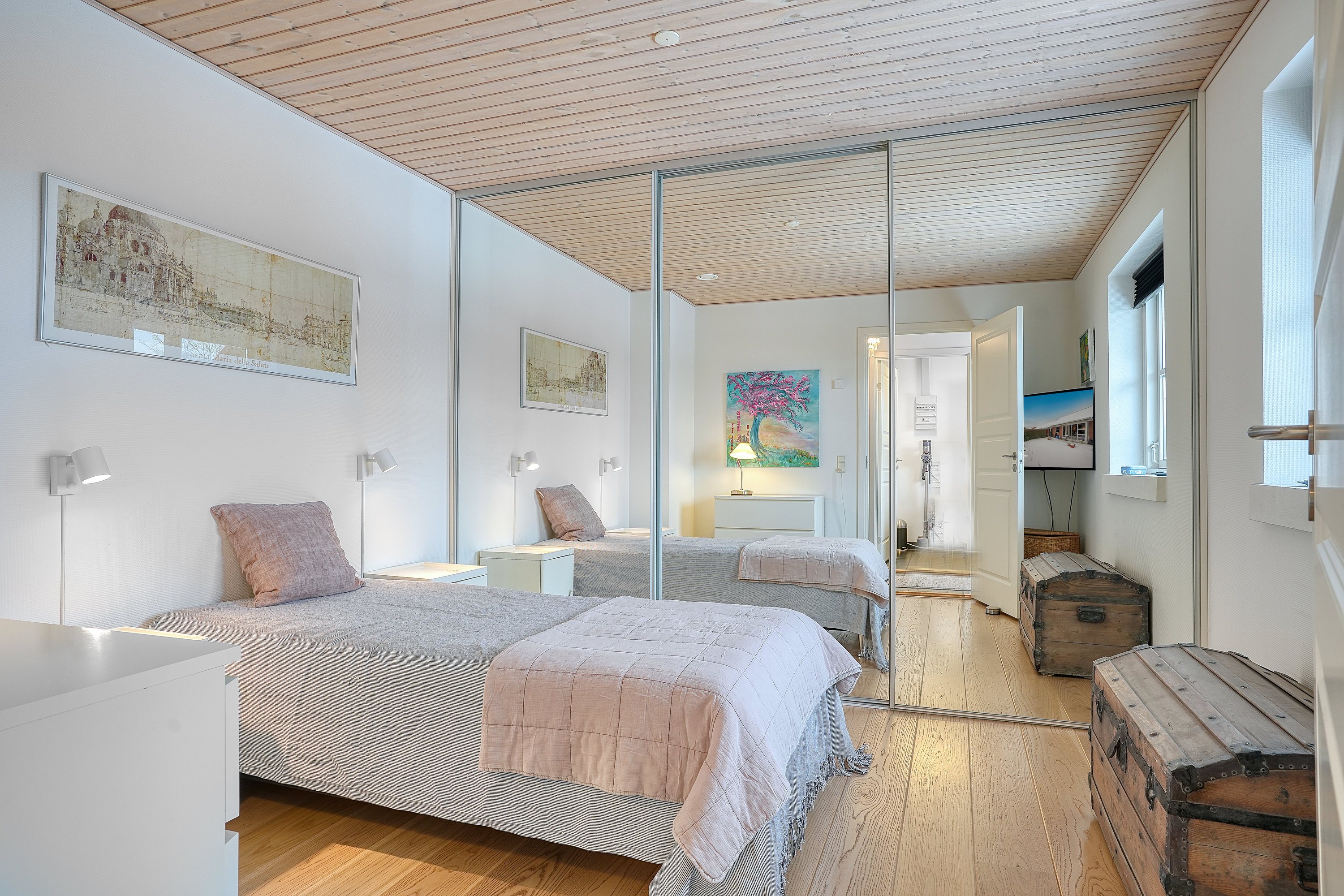 Fremhævet værelse billede i fuldskærmstilstand. Billede af Rolighedsparken 42, 3060 Espergærde