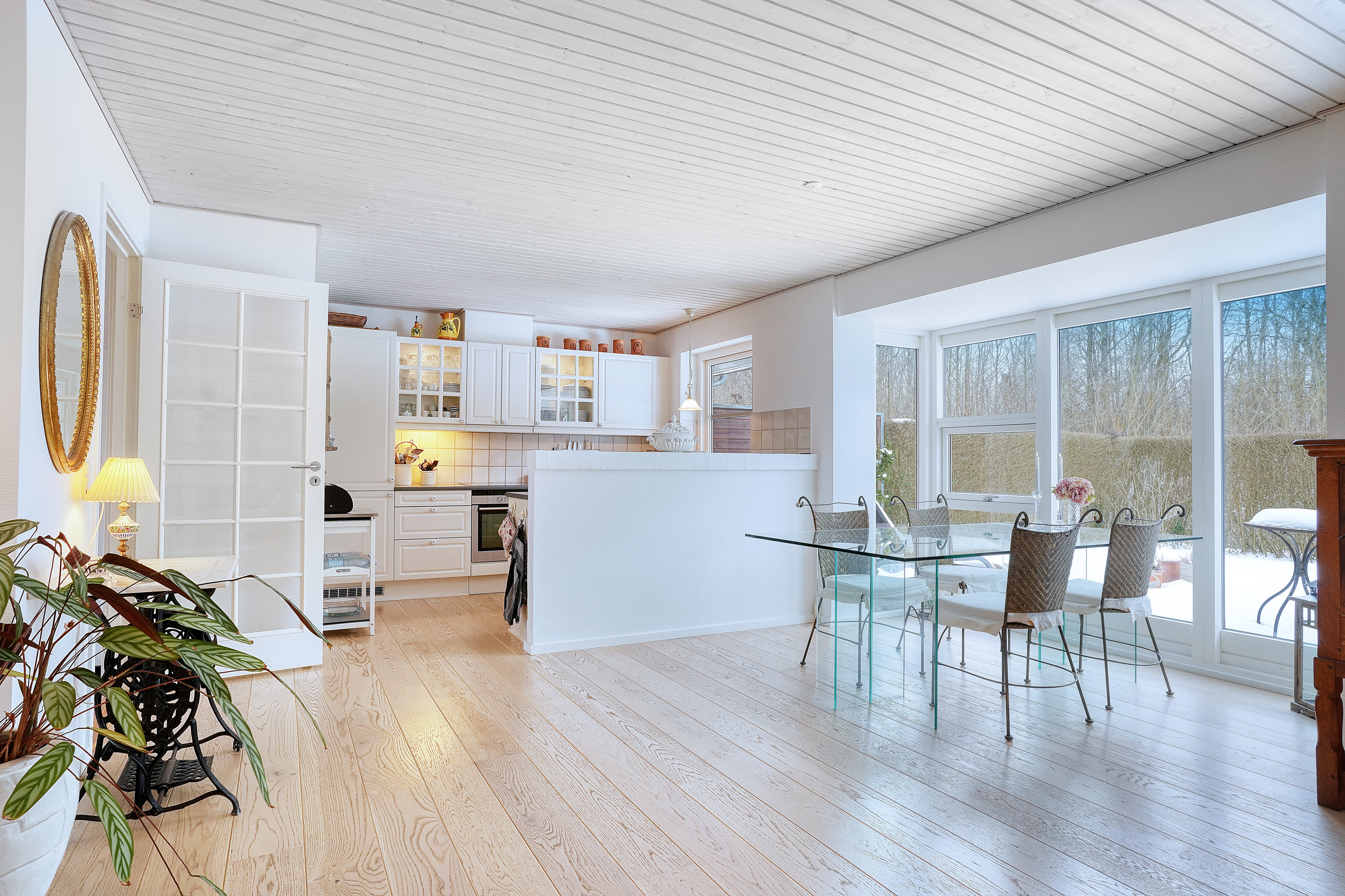 Fremhævet køkken billede i fuldskærmstilstand. Billede af Rolighedsparken 42, 3060 Espergærde