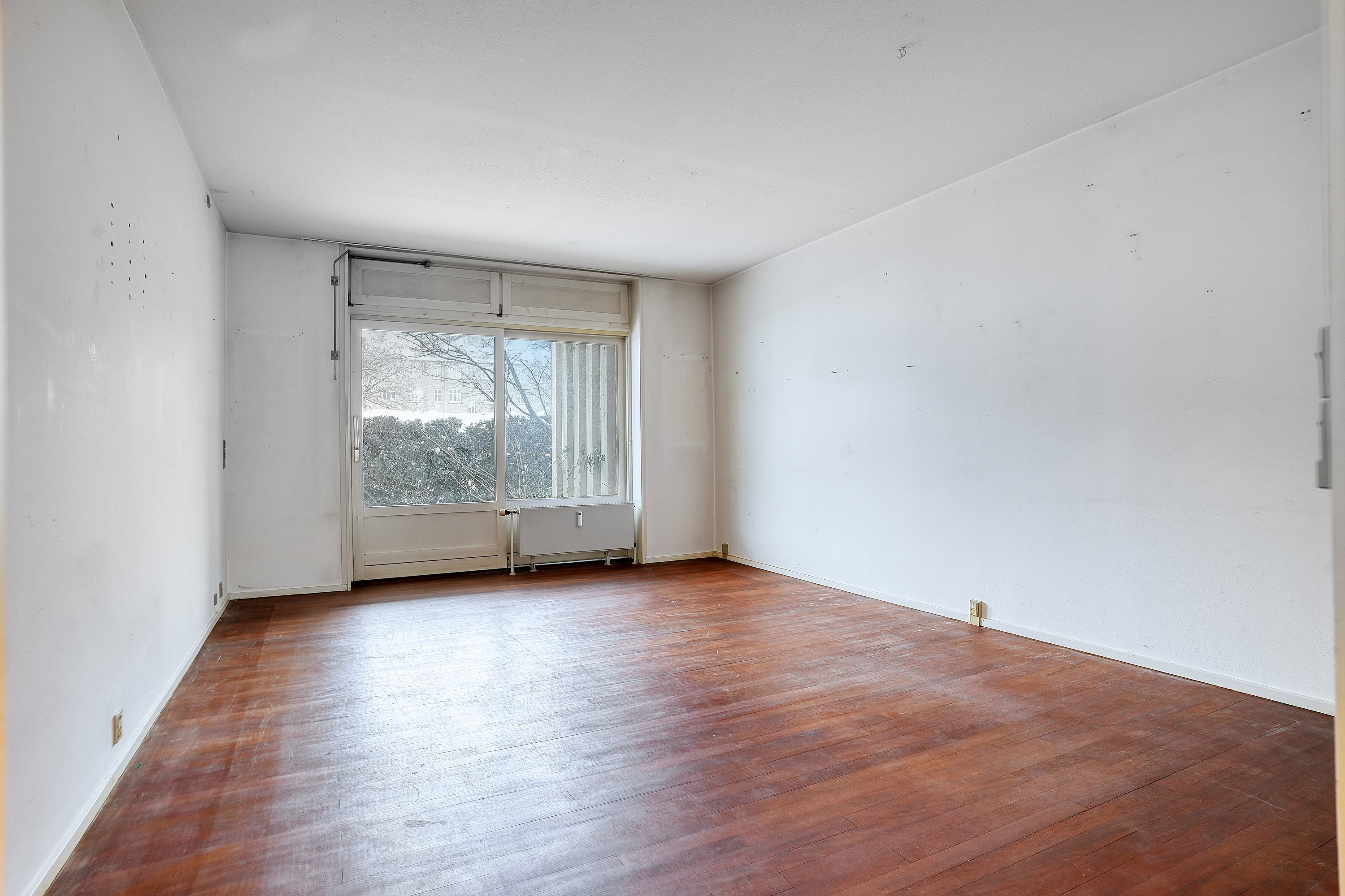 Fremhævet stue billede i fuldskærmstilstand. Billede af Helsingborggade 7, st.. th., 2100 København Ø