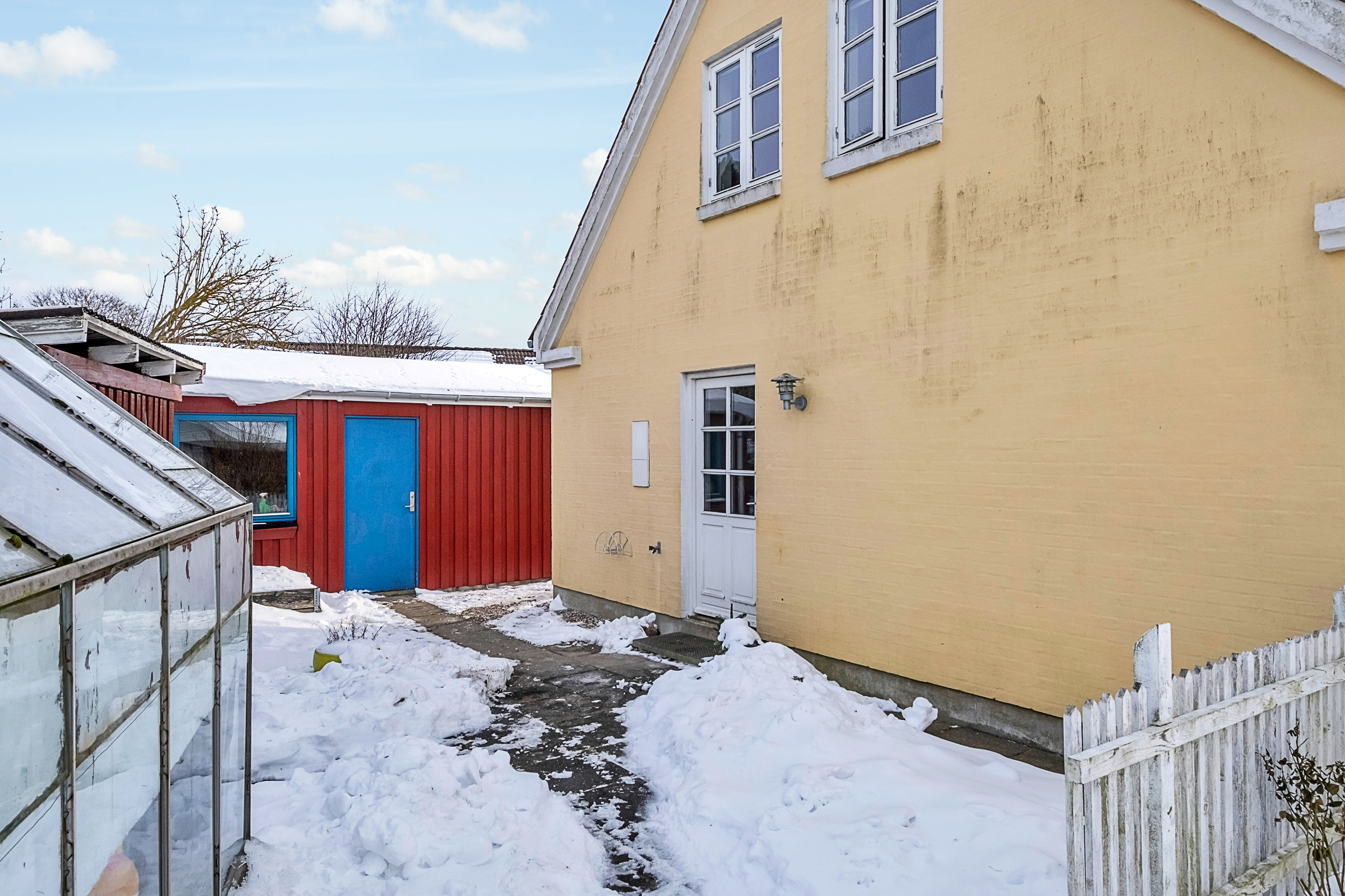 Fremhævet facade billede i fuldskærmstilstand. Billede af Sensommervej 133, 8530 Hjortshøj