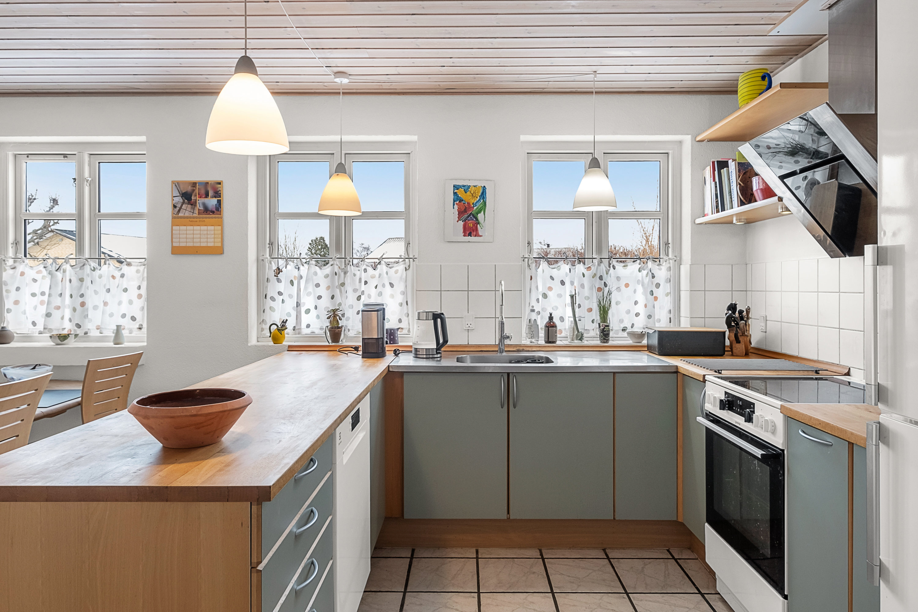 Fremhævet køkken alrum billede i fuldskærmstilstand. Billede af Sensommervej 133, 8530 Hjortshøj