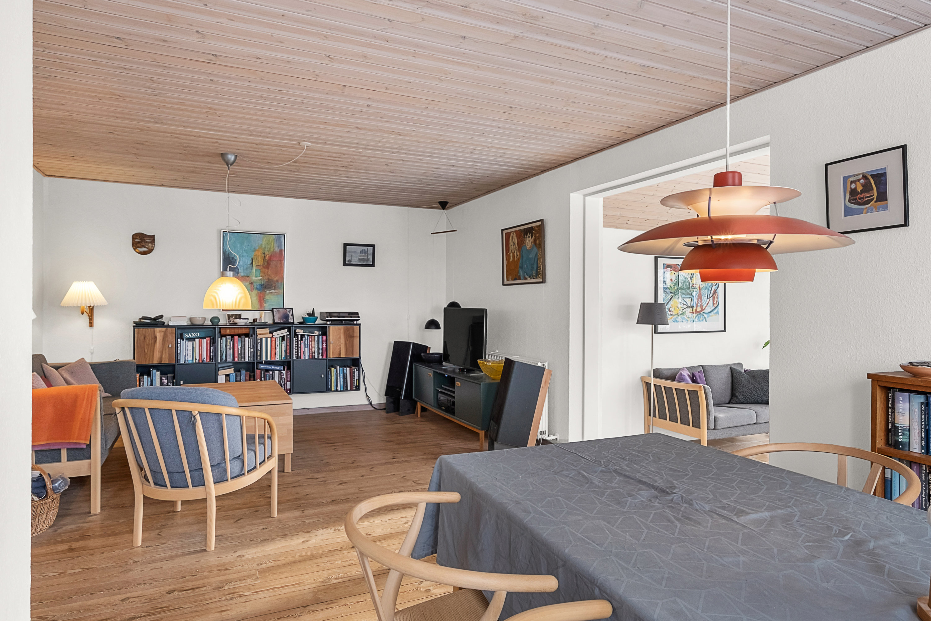 Fremhævet stue billede i fuldskærmstilstand. Billede af Sensommervej 133, 8530 Hjortshøj