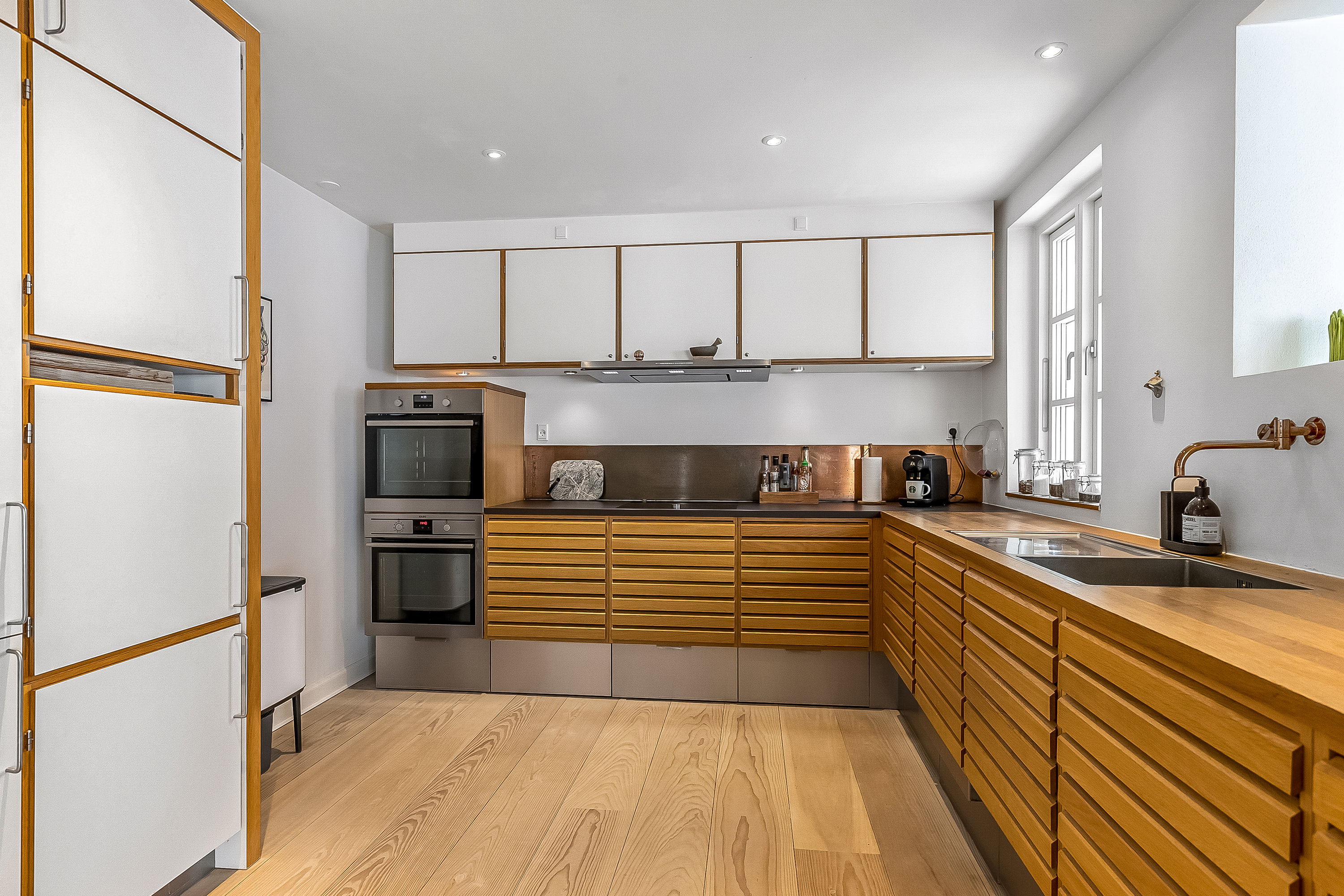 Fremhævet køkken billede i fuldskærmstilstand. Billede af Gl Højenvej 105, 7100 Vejle