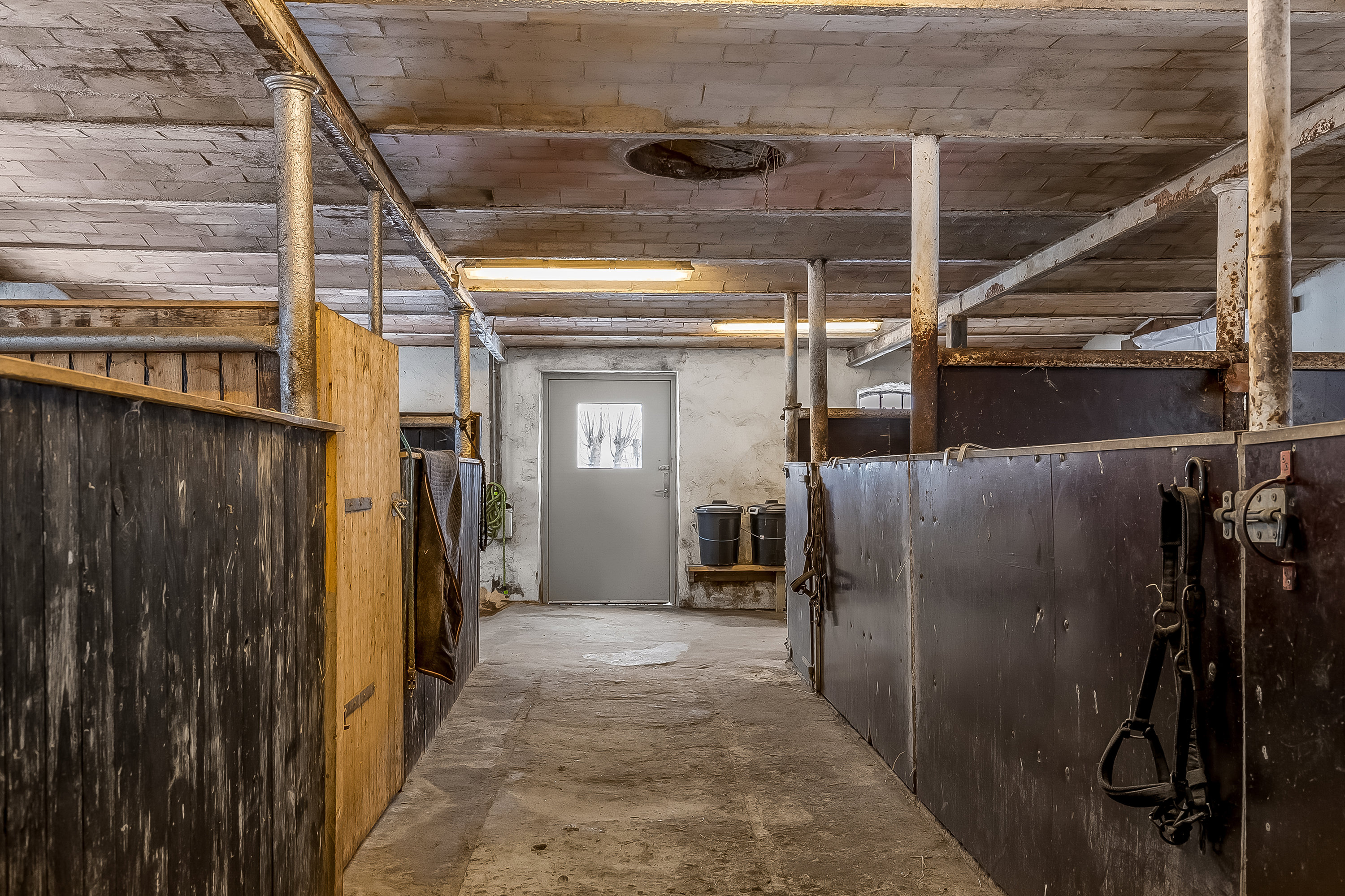 Fremhævet hesteboks billede i fuldskærmstilstand. Billede af Gl Højenvej 105, 7100 Vejle