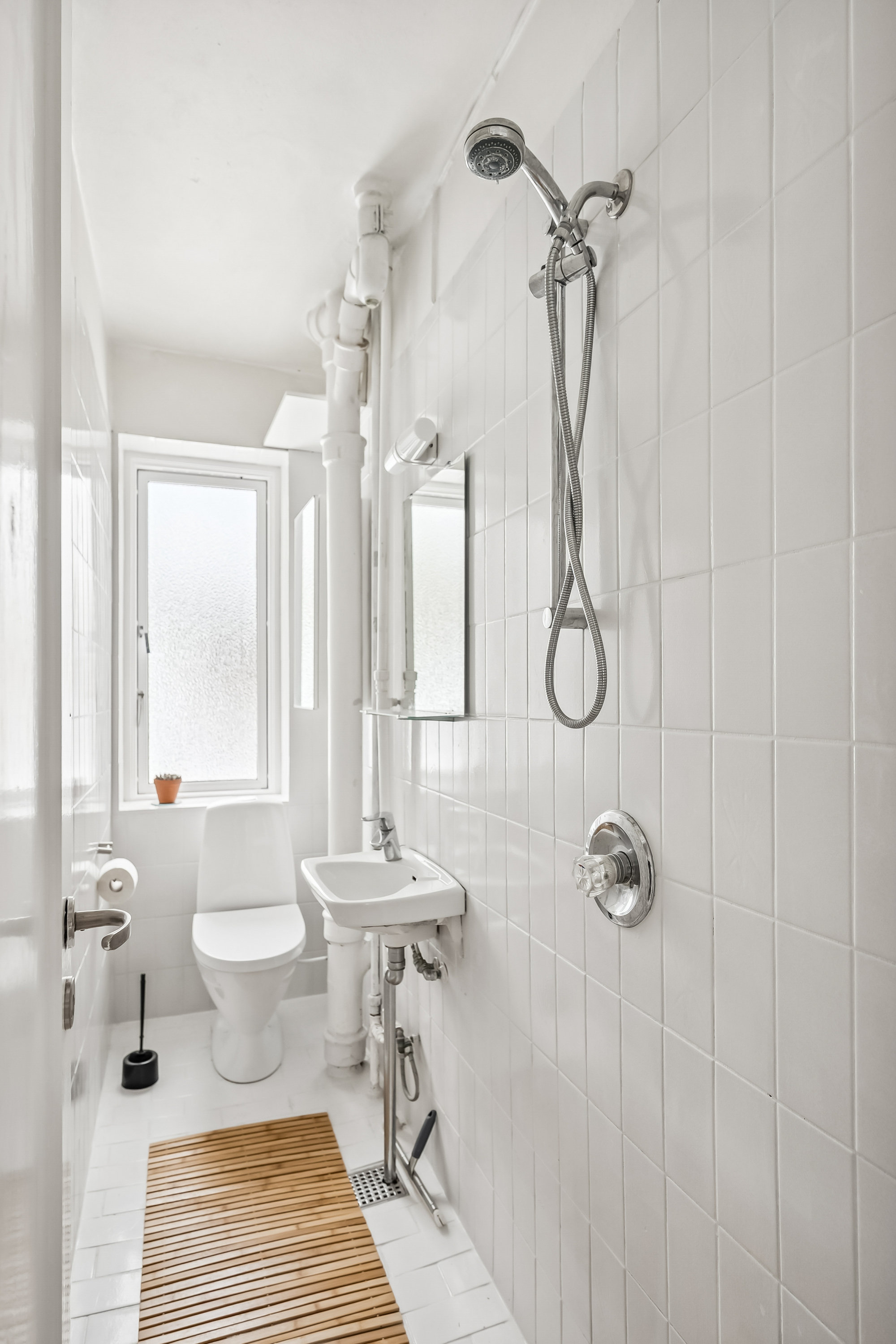 Fremhævet  billede i fuldskærmstilstand. Billede af Hollandsvej 19, st.. tv., 2800 Kongens Lyngby