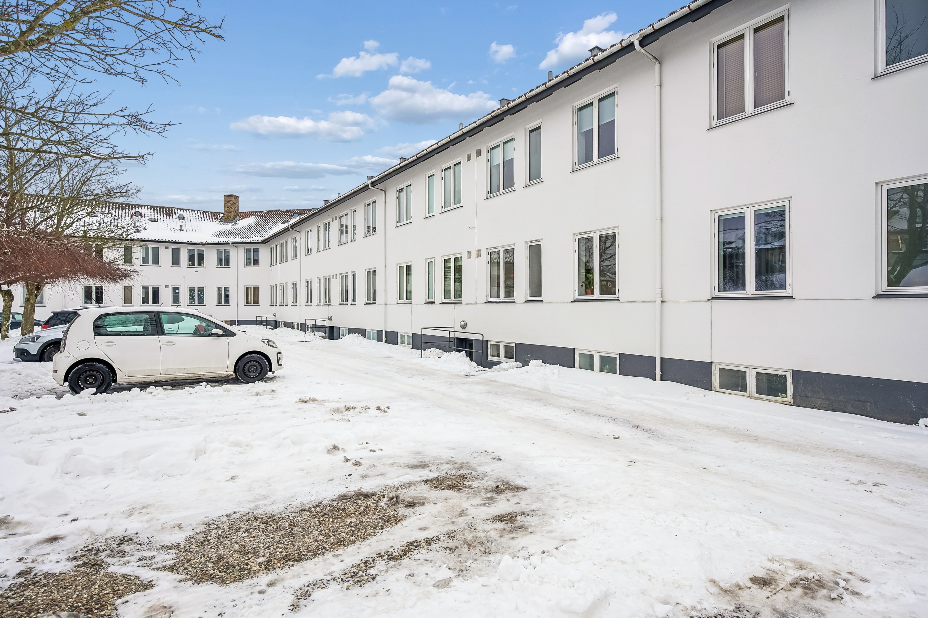 Fremhævet  billede i fuldskærmstilstand. Billede af Hollandsvej 19, st.. tv., 2800 Kongens Lyngby