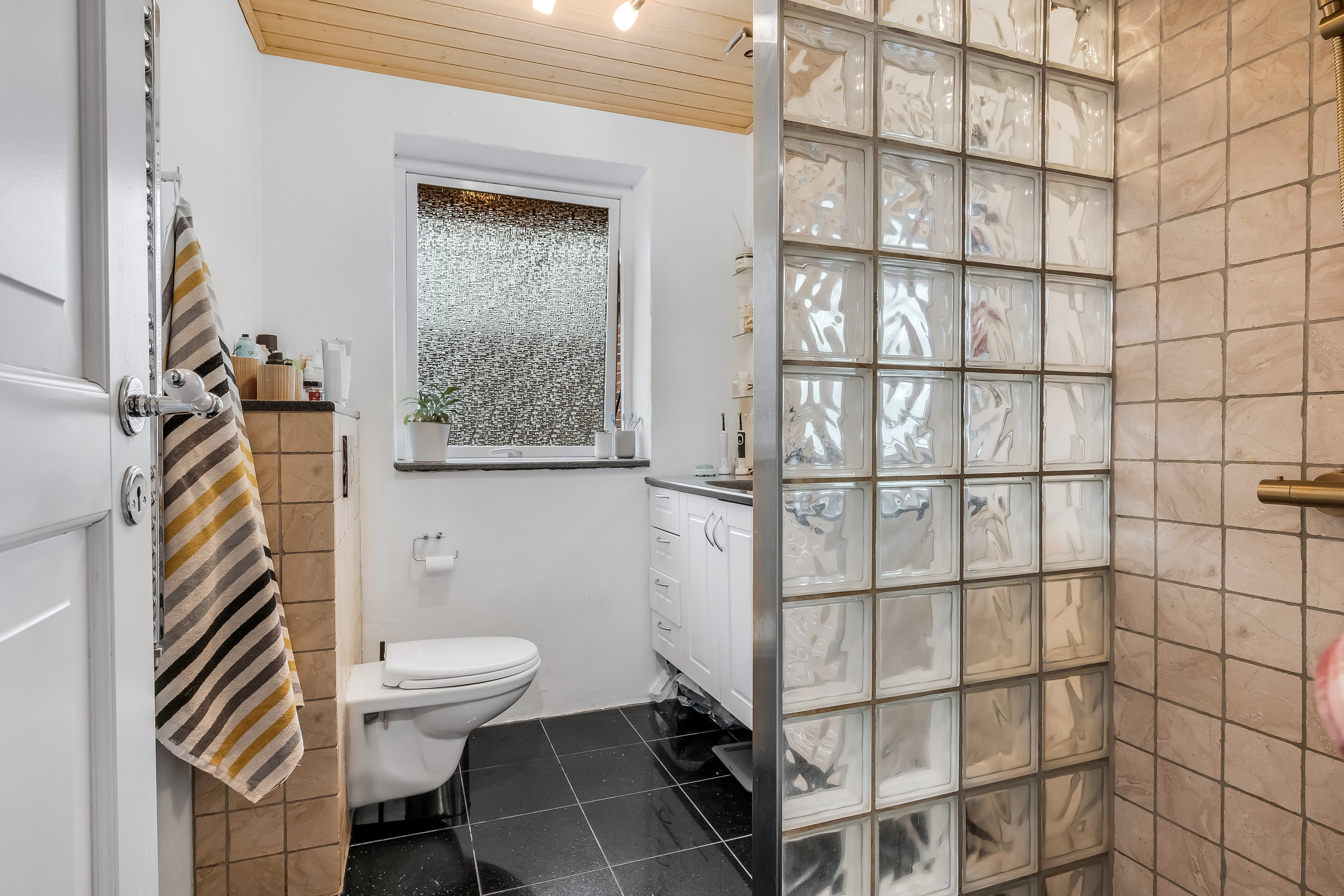 Fremhævet  billede i fuldskærmstilstand. Billede af Stenildvej 18A, 6990 Ulfborg