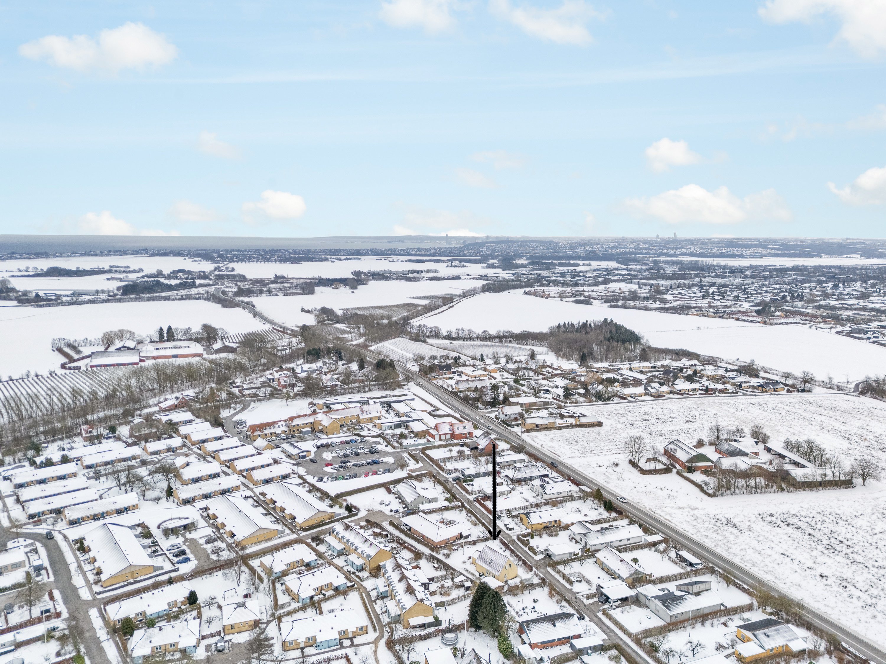 Fremhævet luftfoto billede i fuldskærmstilstand. Billede af Sensommervej 133, 8530 Hjortshøj