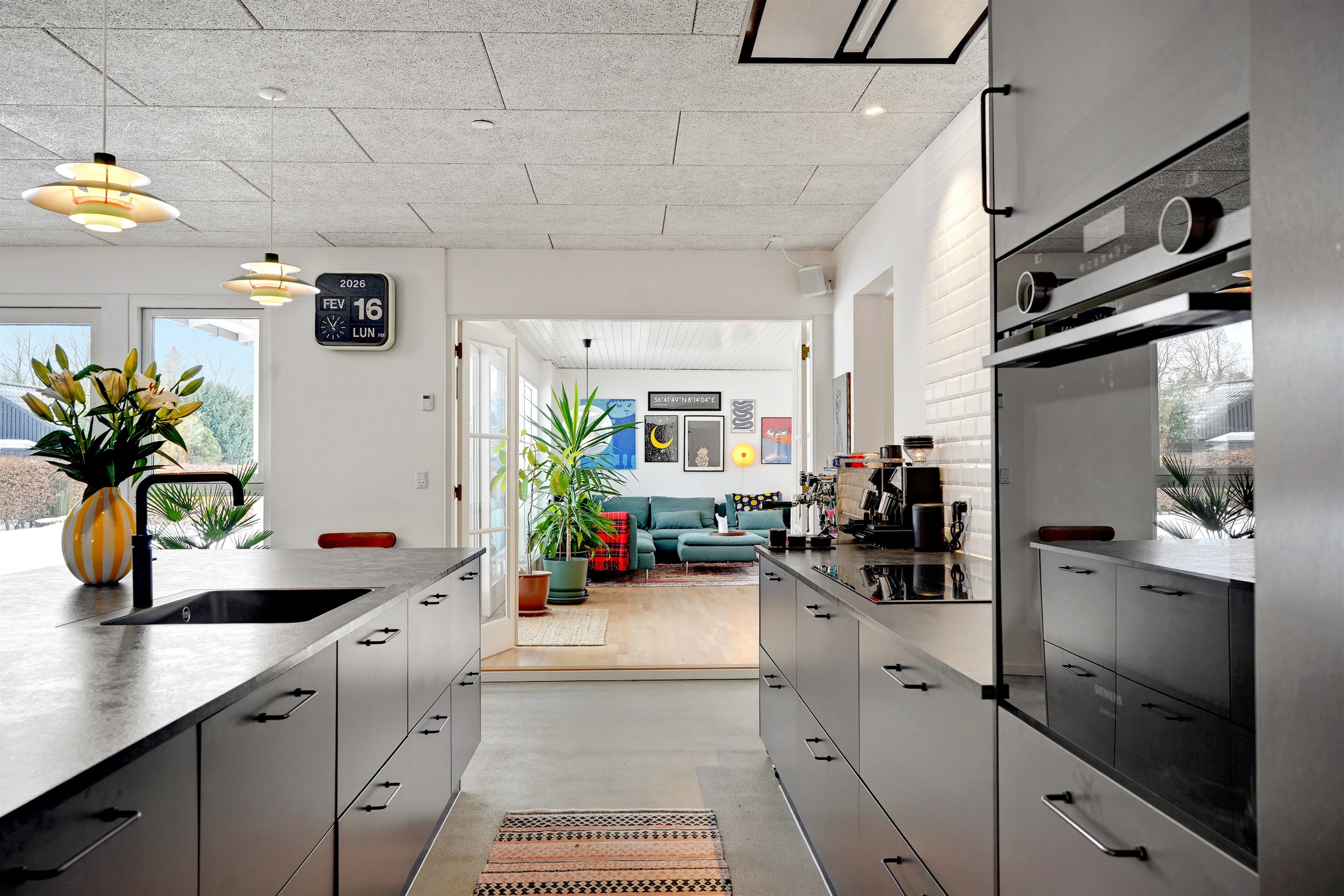 Fremhævet køkken billede i fuldskærmstilstand. Billede af Skovparken 410, 7190 Billund