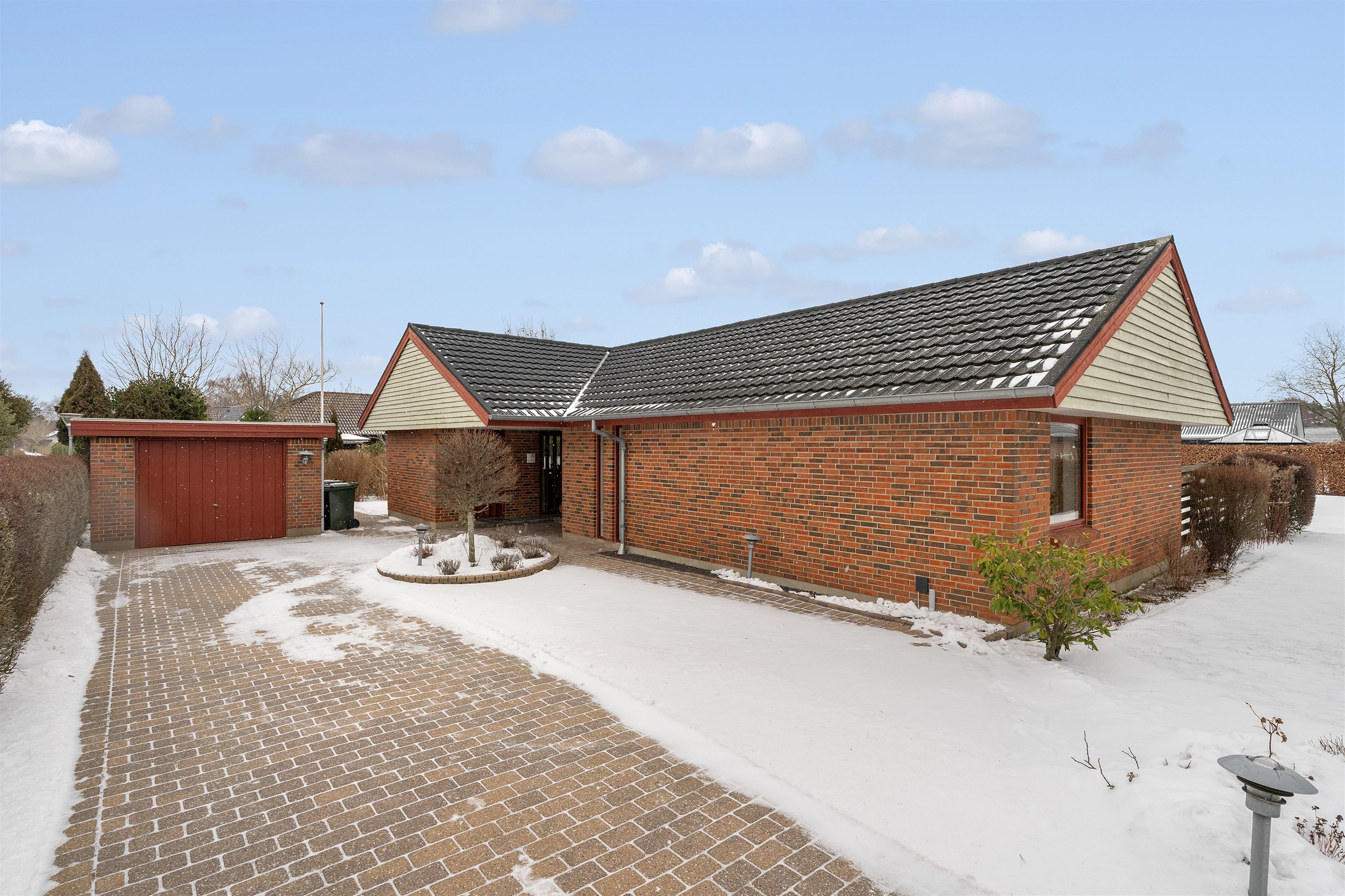 Villa: Ejendommen på Sønderkær 214, 7190 Billund