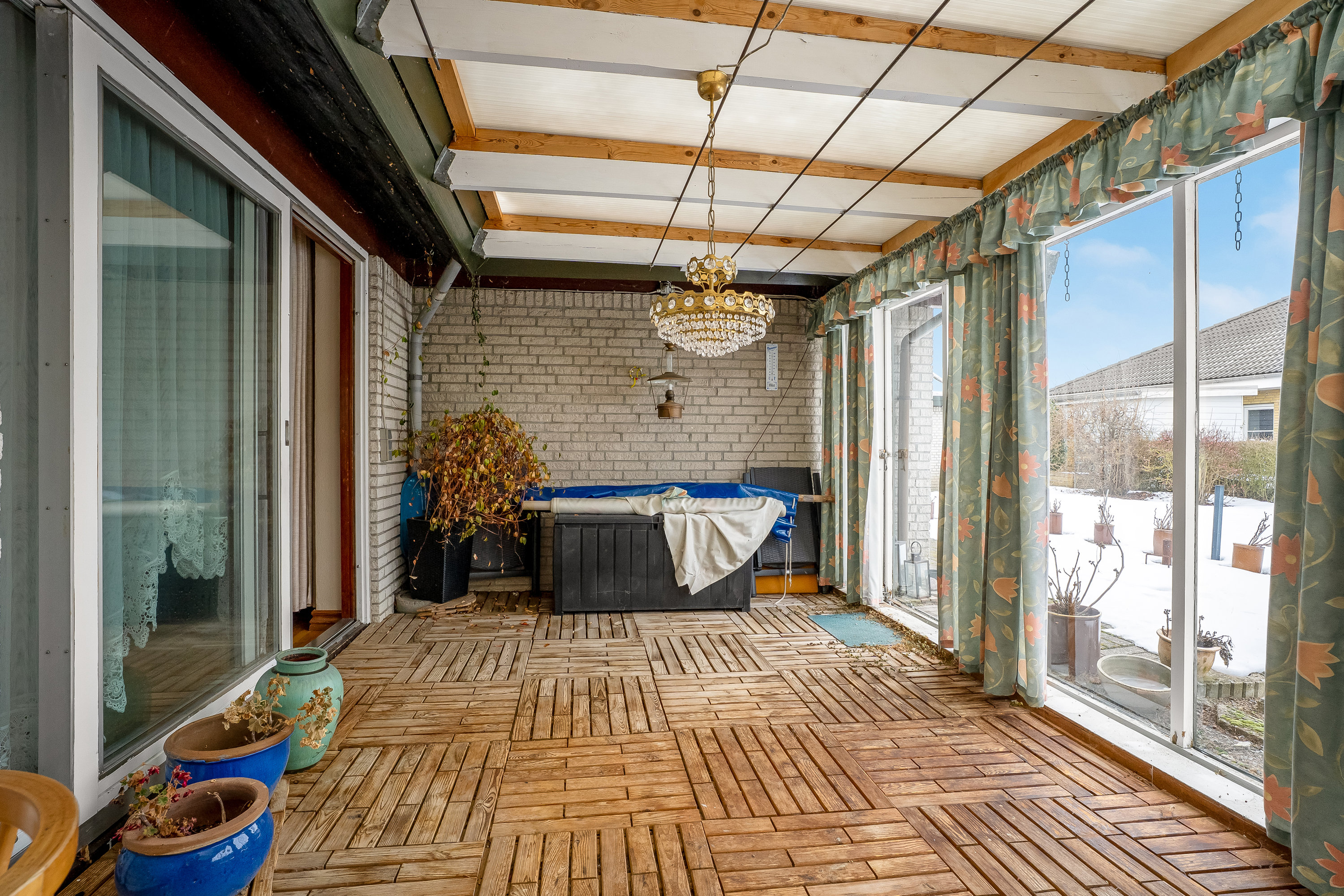 Fremhævet udestue billede i fuldskærmstilstand. Billede af Amalievænget 20, 4900 Nakskov