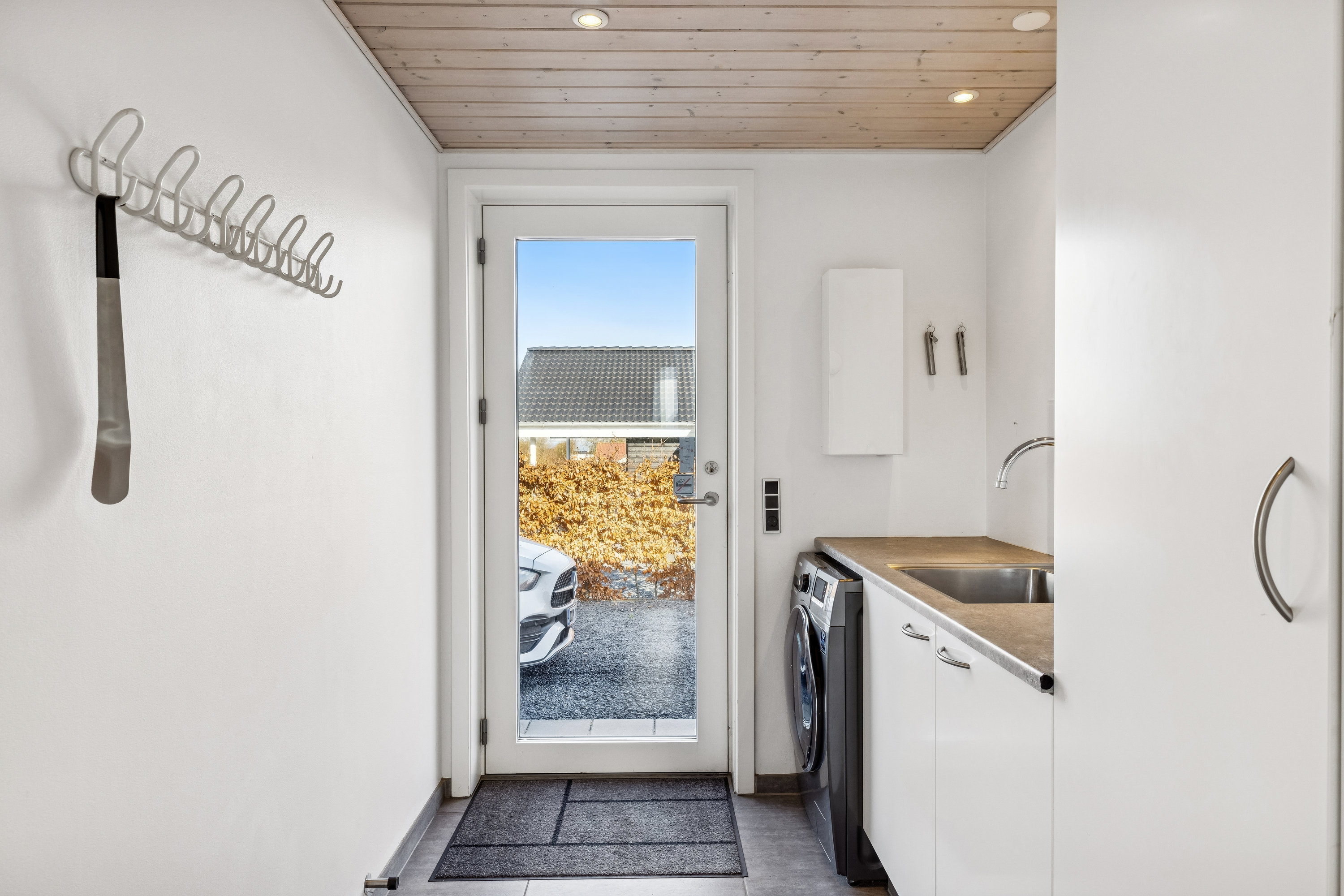 Fremhævet entré billede i fuldskærmstilstand. Billede af Søstjerneparken 30, Købingsmark, 6430 Nordborg