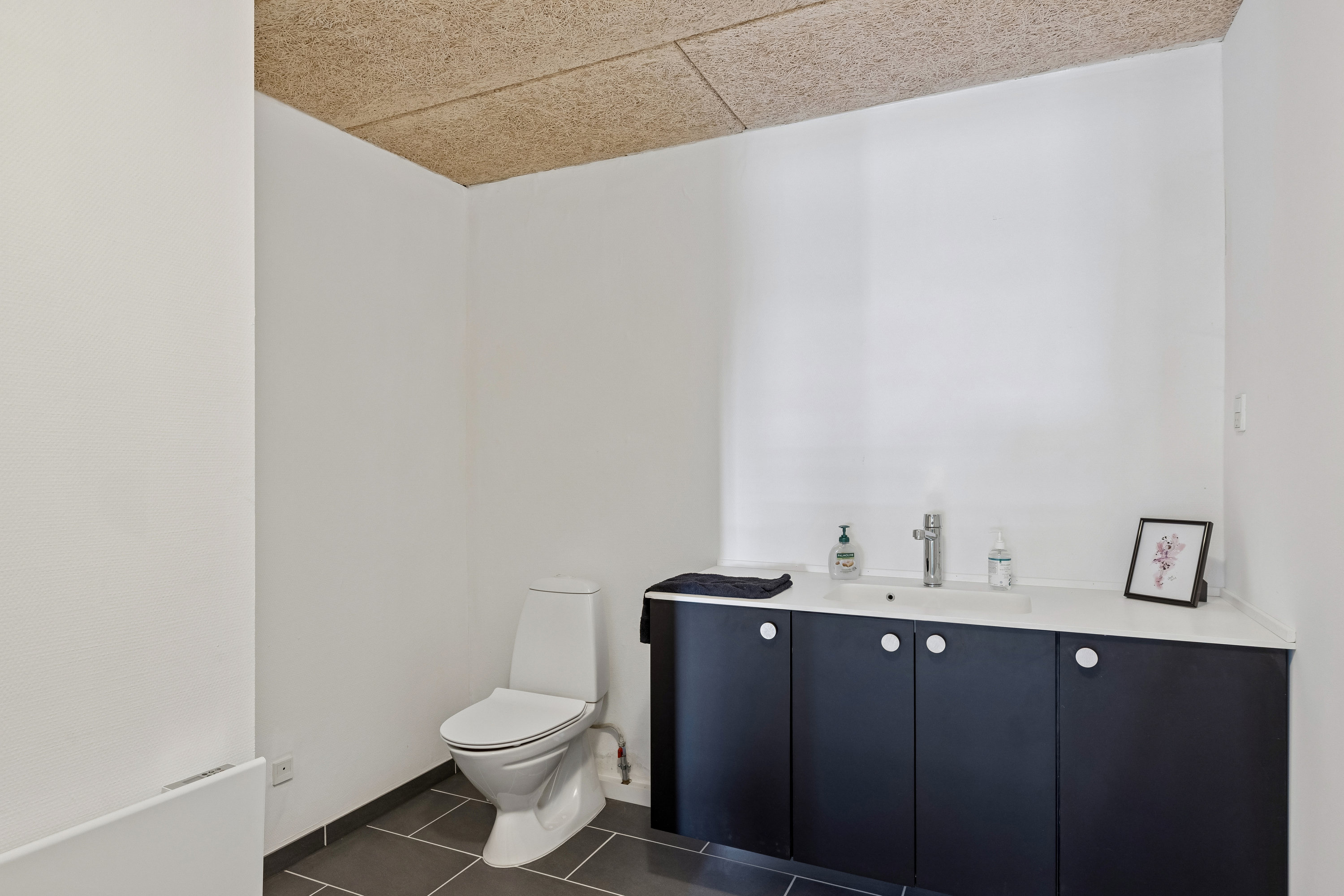 Fremhævet badeværelse billede i fuldskærmstilstand. Billede af Lysabildgade 95A, Lysabild, 6470 Sydals