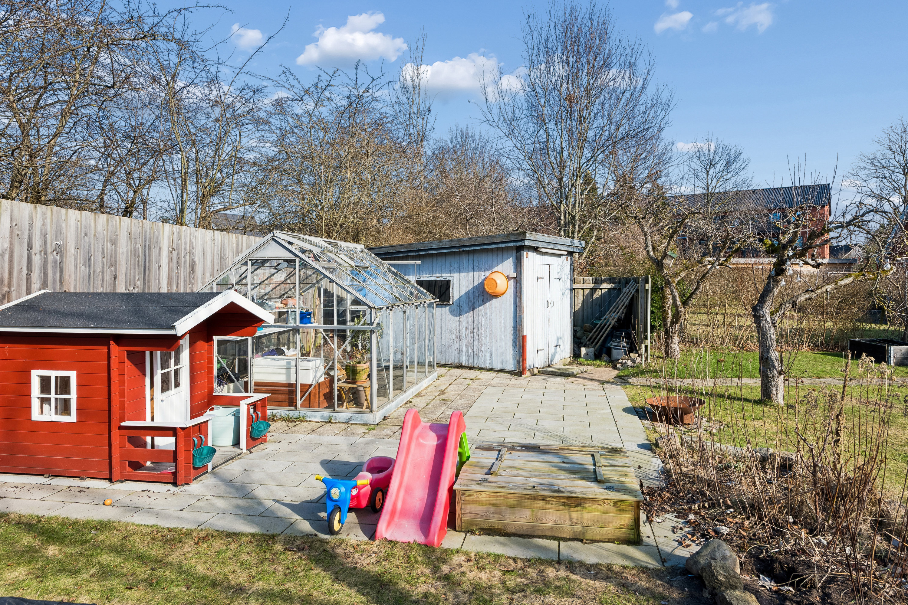 Fremhævet andet billede i fuldskærmstilstand. Billede af Sæbjørnsvej 3, 2880 Bagsværd