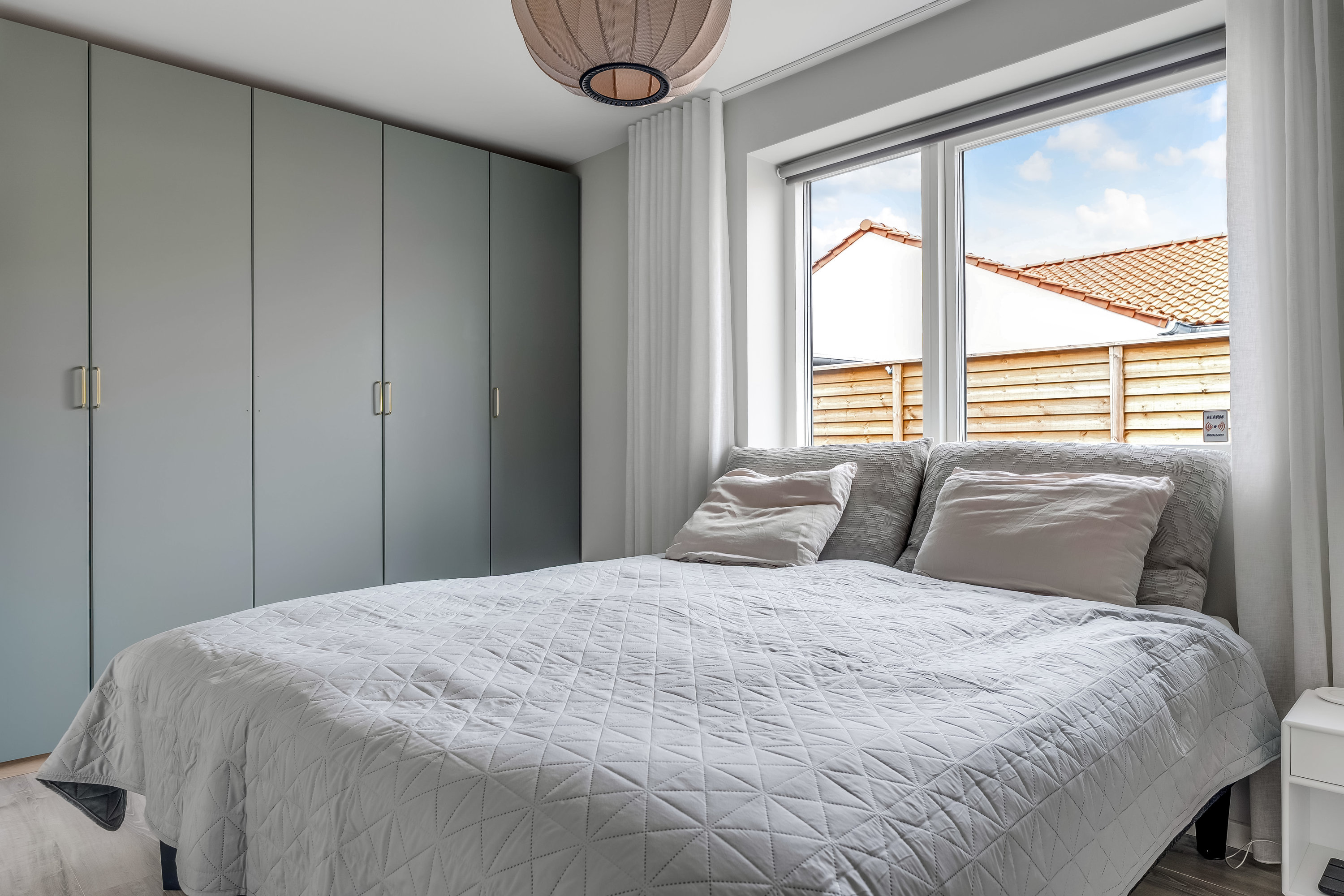 Fremhævet soveværelse billede i fuldskærmstilstand. Billede af Kongestien 66, 2830 Virum