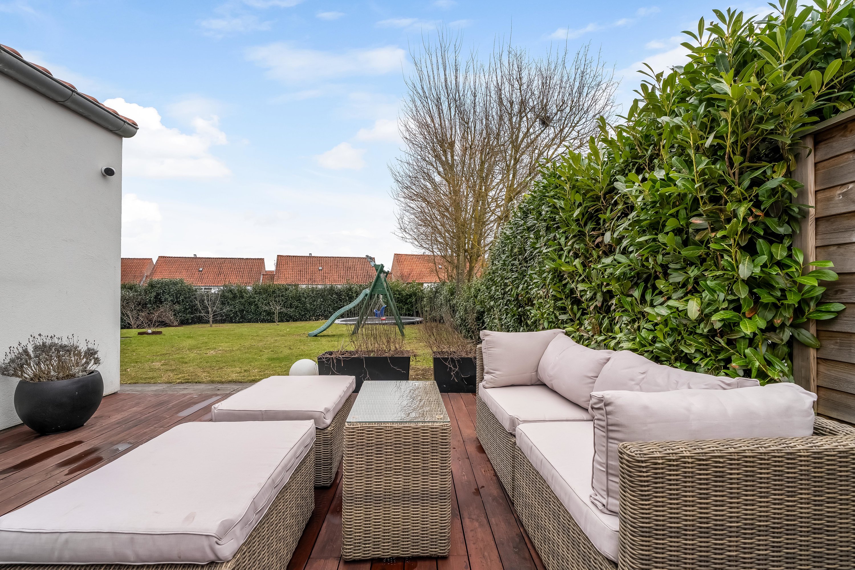 Fremhævet terrasse billede i fuldskærmstilstand. Billede af Kongestien 66, 2830 Virum