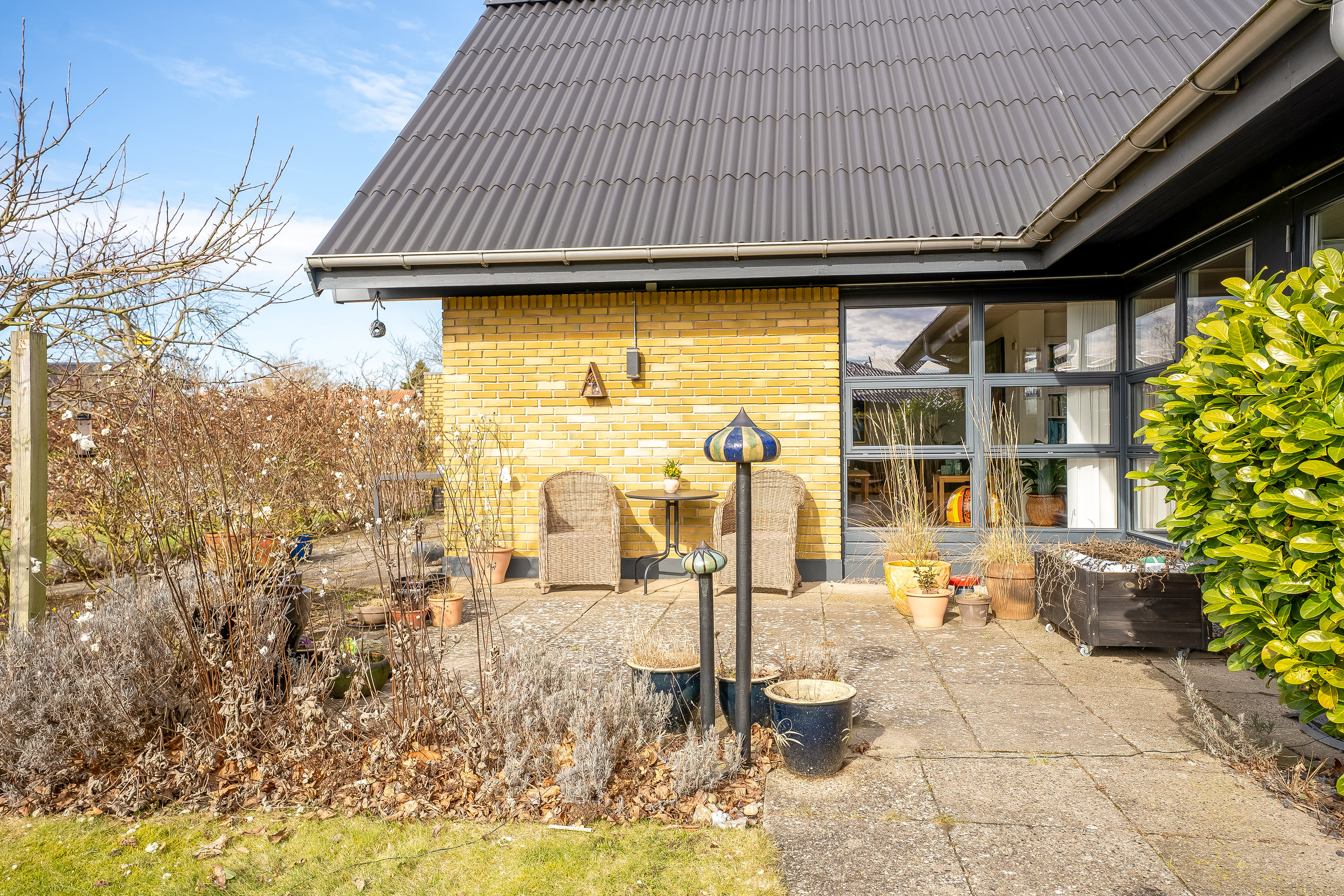 Fremhævet terrasse billede i fuldskærmstilstand. Billede af Fyrrevænget 11, Sundby, 4800 Nykøbing F