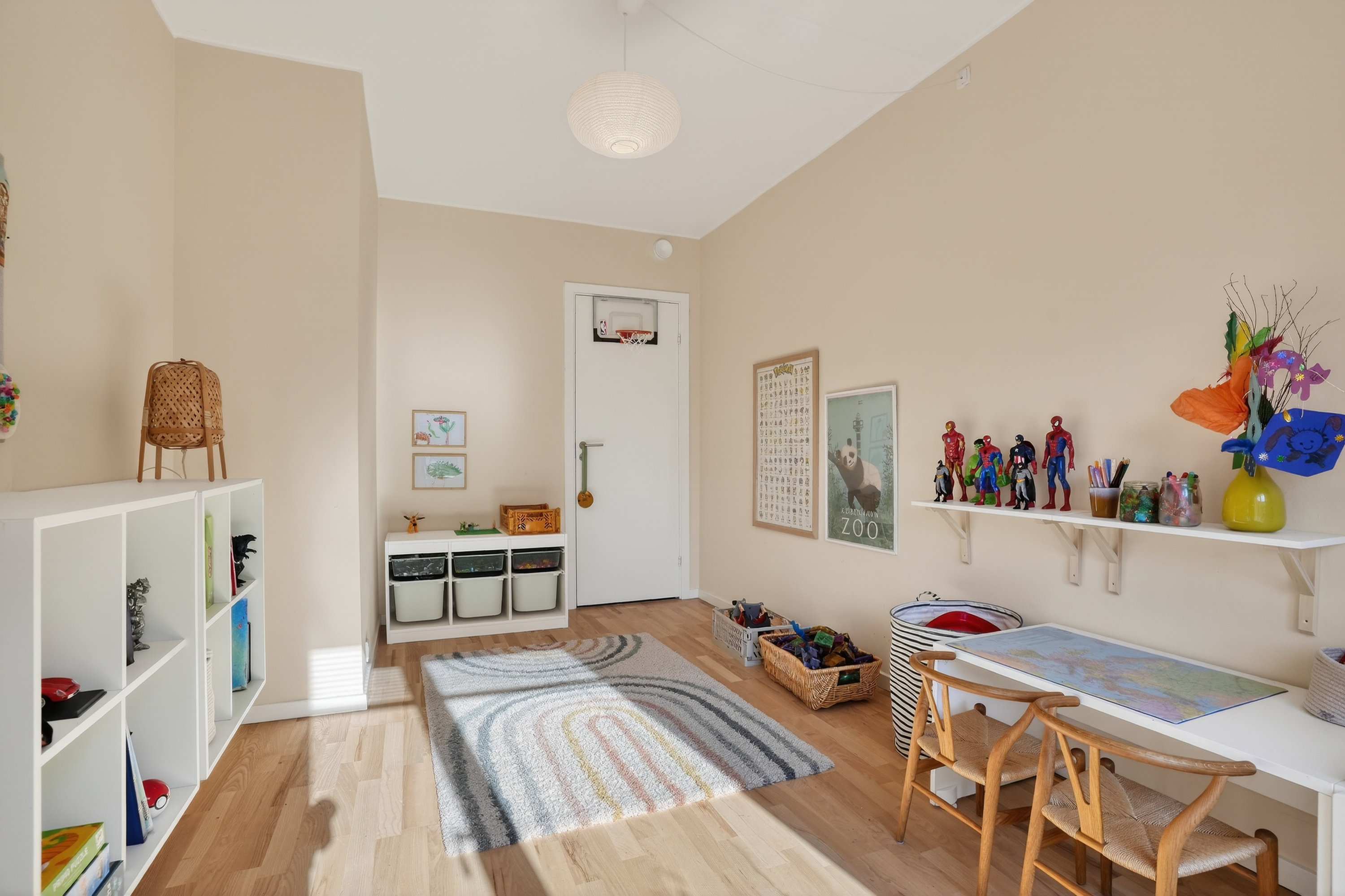 Fremhævet værelse billede i fuldskærmstilstand. Billede af Tove Maës Vej 2, 1. th., 2500 Valby