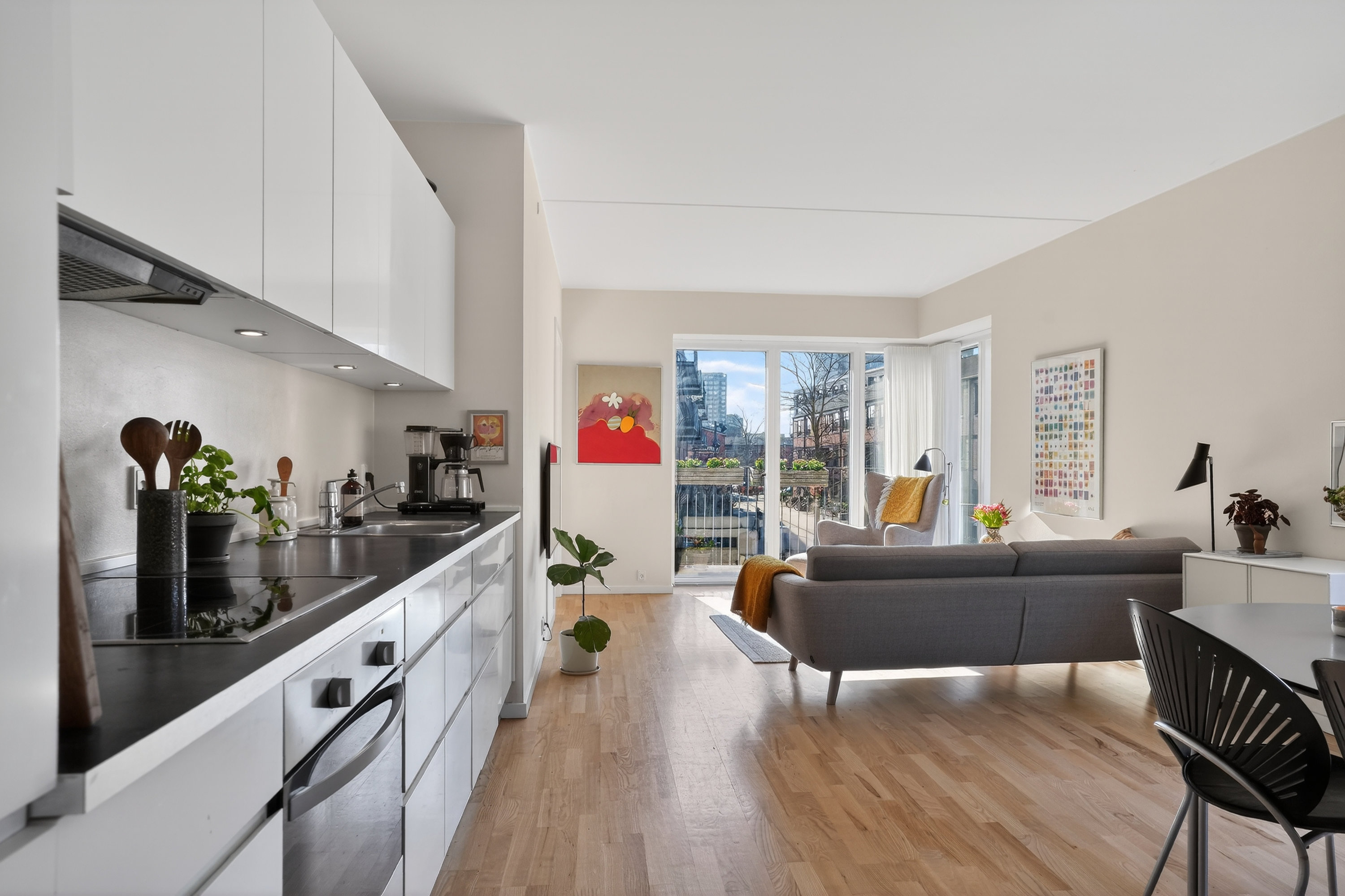 Miniaturebillede 1: køkken. Billede af Tove Maës Vej 2, 1. th., 2500 Valby