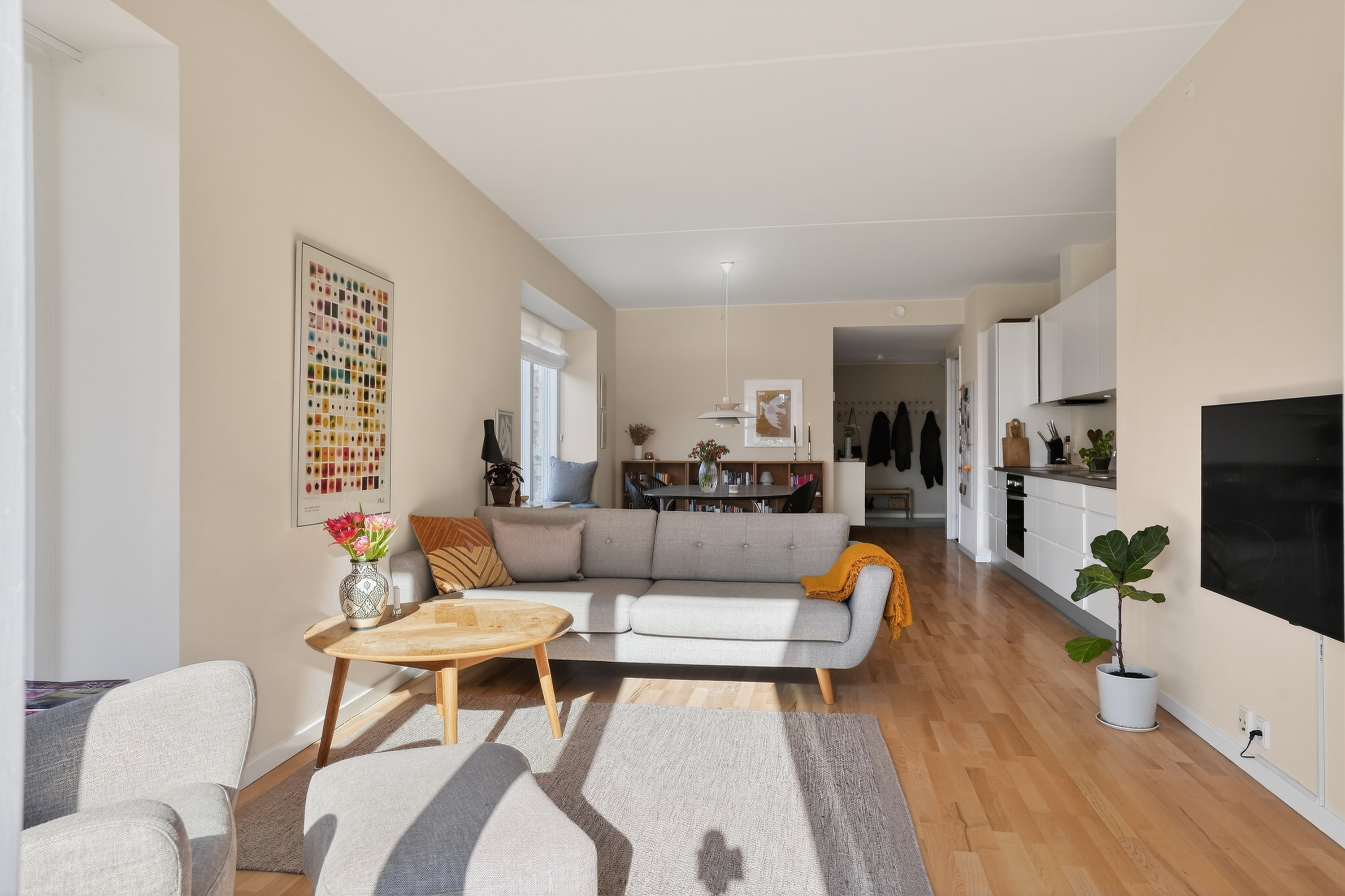 Fremhævet stue billede i fuldskærmstilstand. Billede af Tove Maës Vej 2, 1. th., 2500 Valby