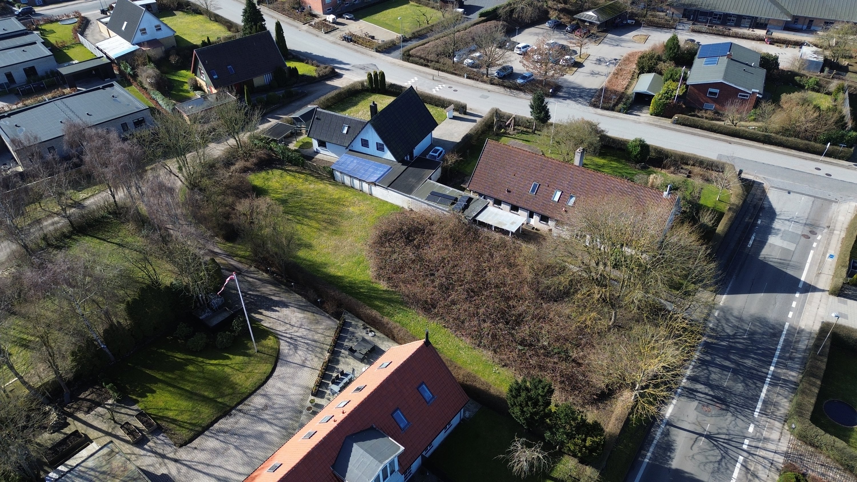 Helårsgrund: Drone på Nordrevej 2A og Tyrstedvej 3B, Tyrsted, 8700 Horsens