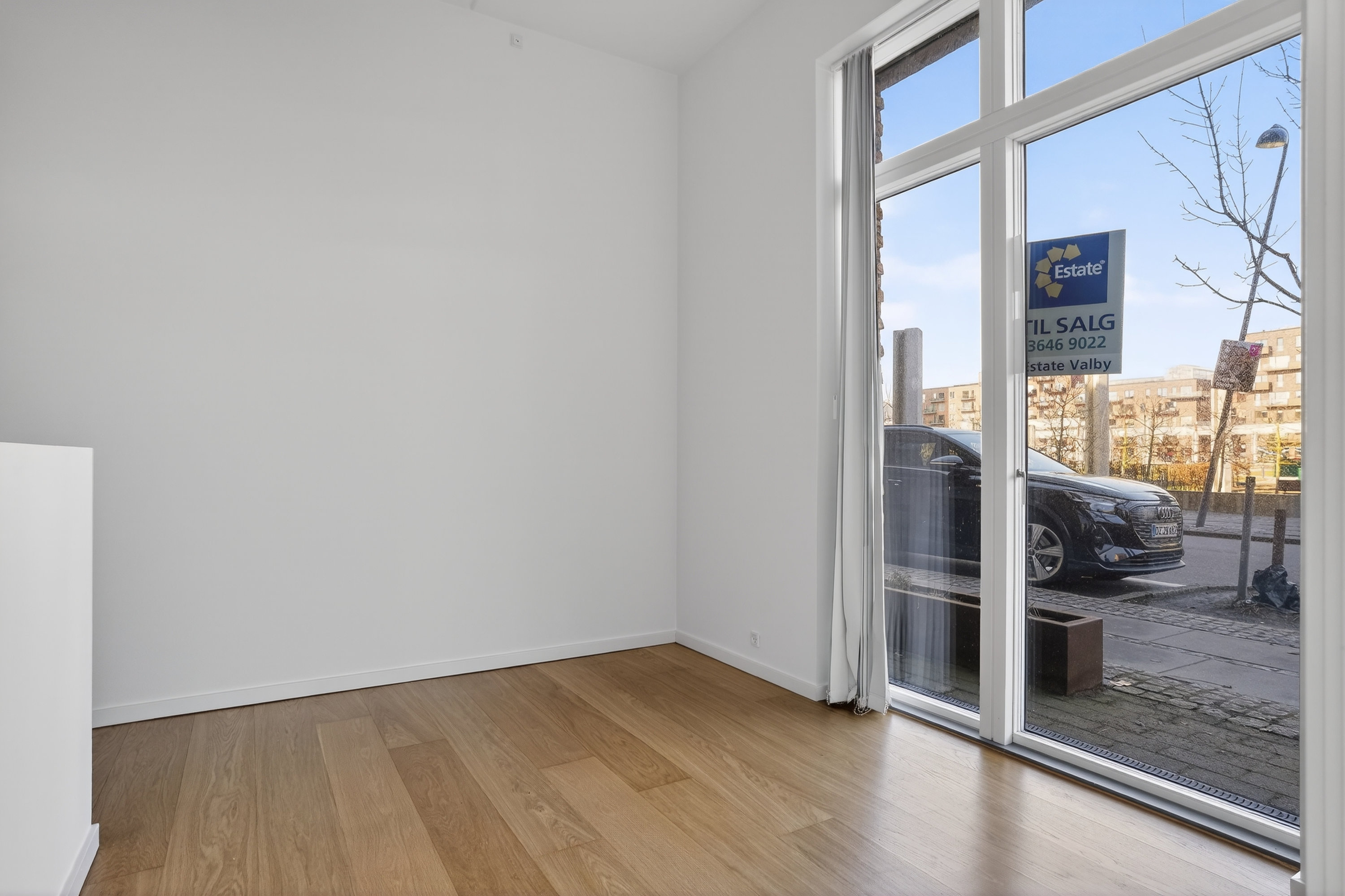 Fremhævet andet billede i fuldskærmstilstand. Billede af Paradisæblevej 82, st.. 1., 2500 Valby