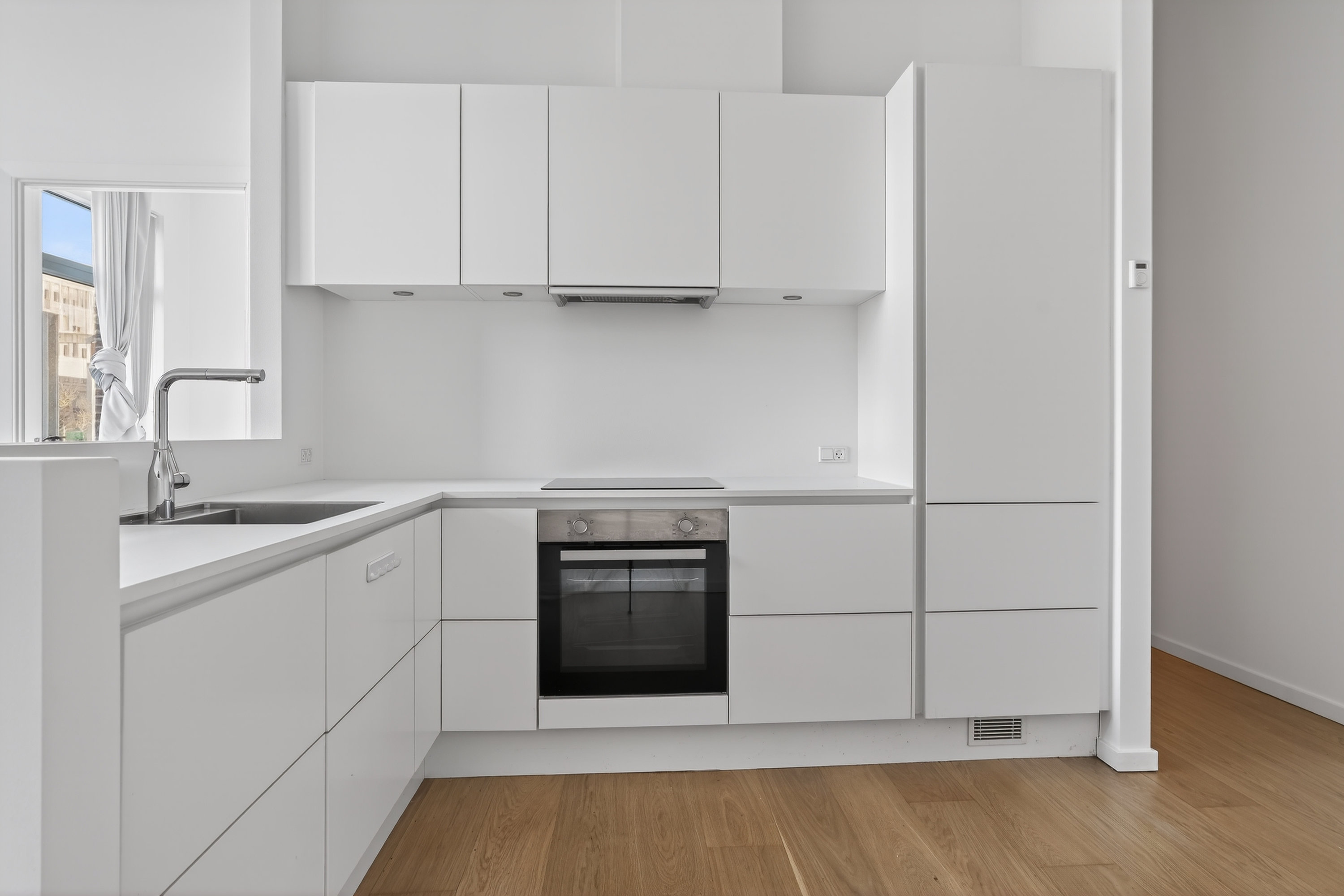 Fremhævet køkken billede i fuldskærmstilstand. Billede af Paradisæblevej 82, st.. 1., 2500 Valby