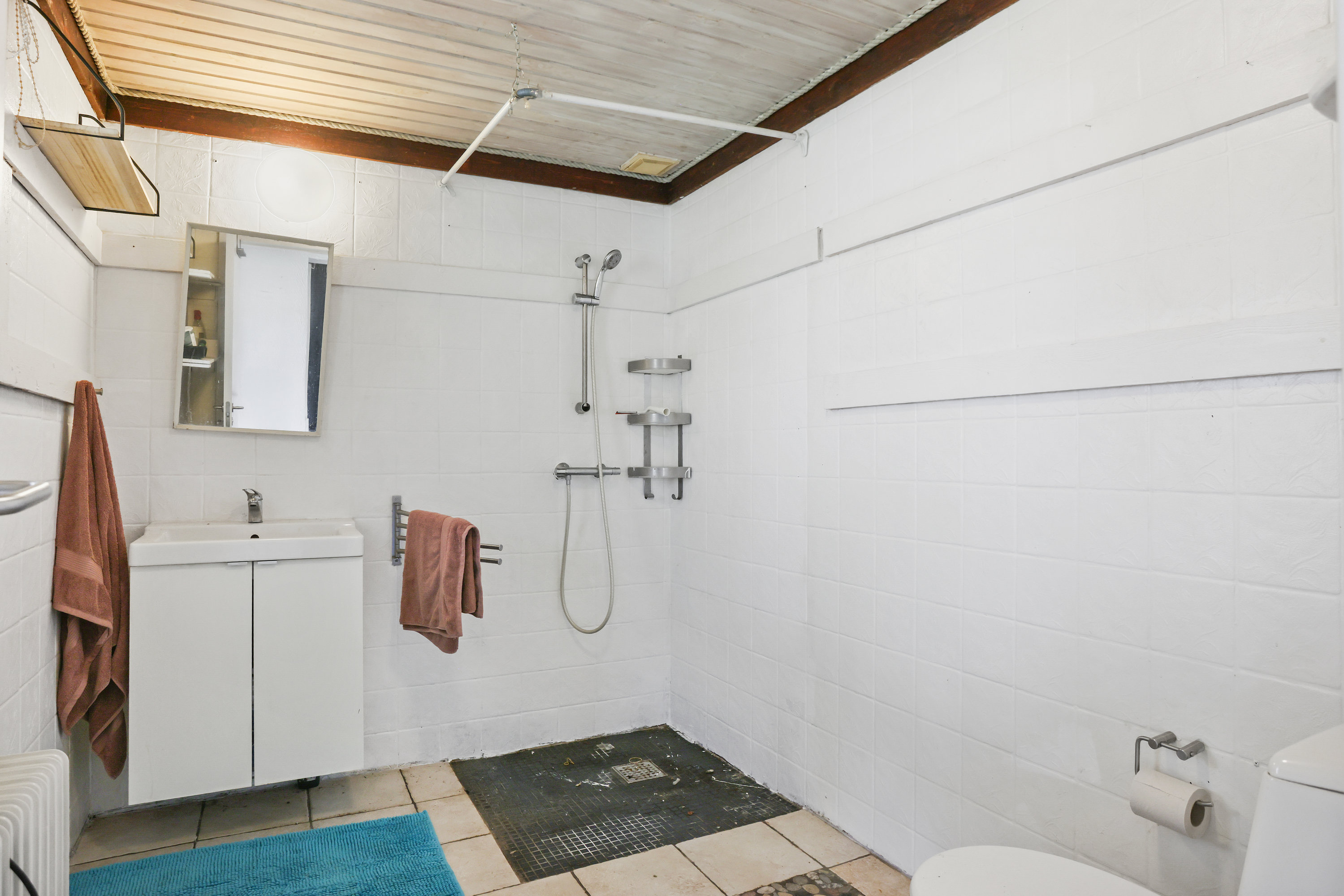 Fremhævet badeværelse billede i fuldskærmstilstand. Billede af Hørupvej 22, Hørup, 9632 Møldrup