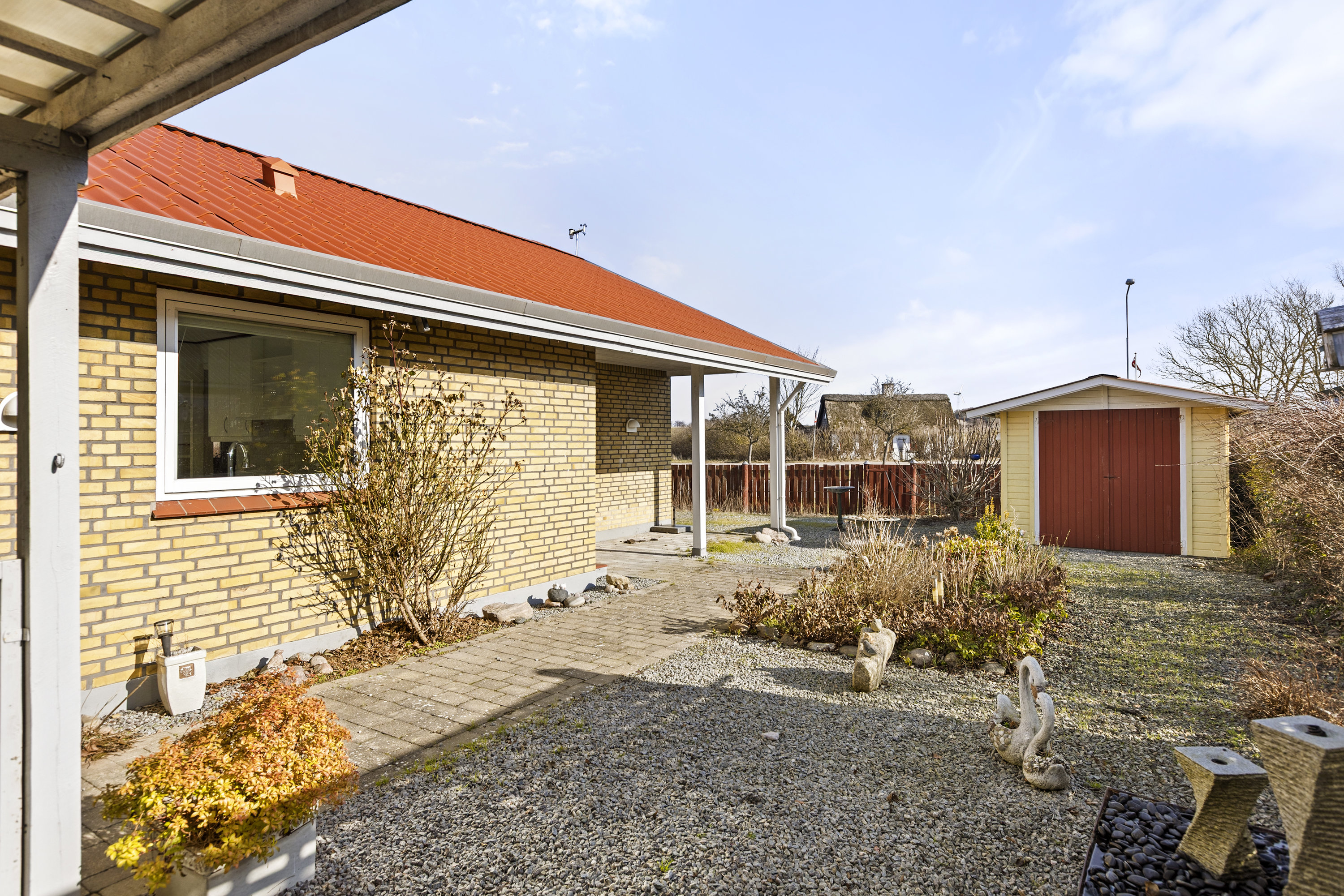 Fremhævet terrasse billede i fuldskærmstilstand. Billede af Solskrænten 2, 4400 Kalundborg