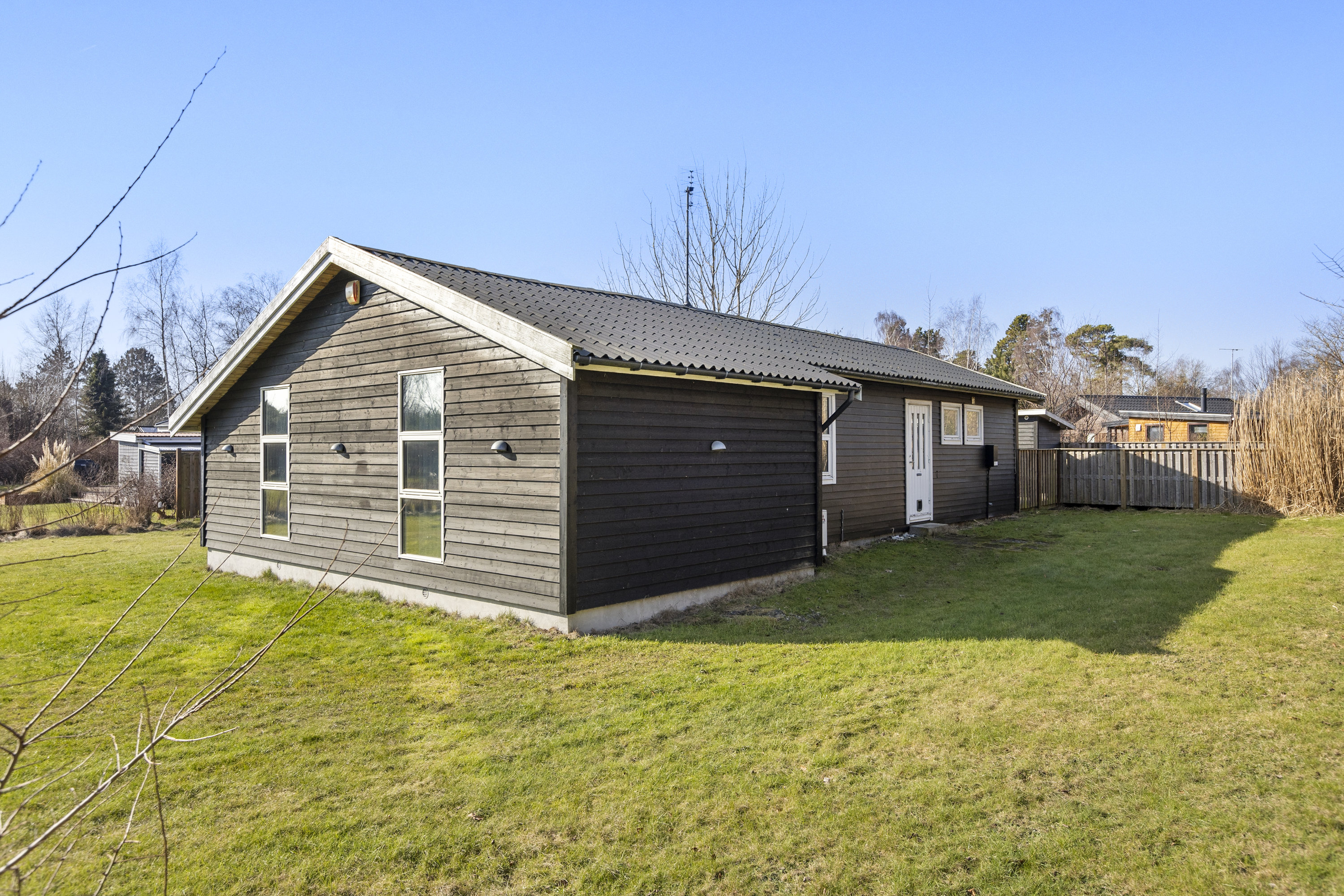 Fremhævet ejendommen billede i fuldskærmstilstand. Billede af Skovvænget 35, 4400 Kalundborg